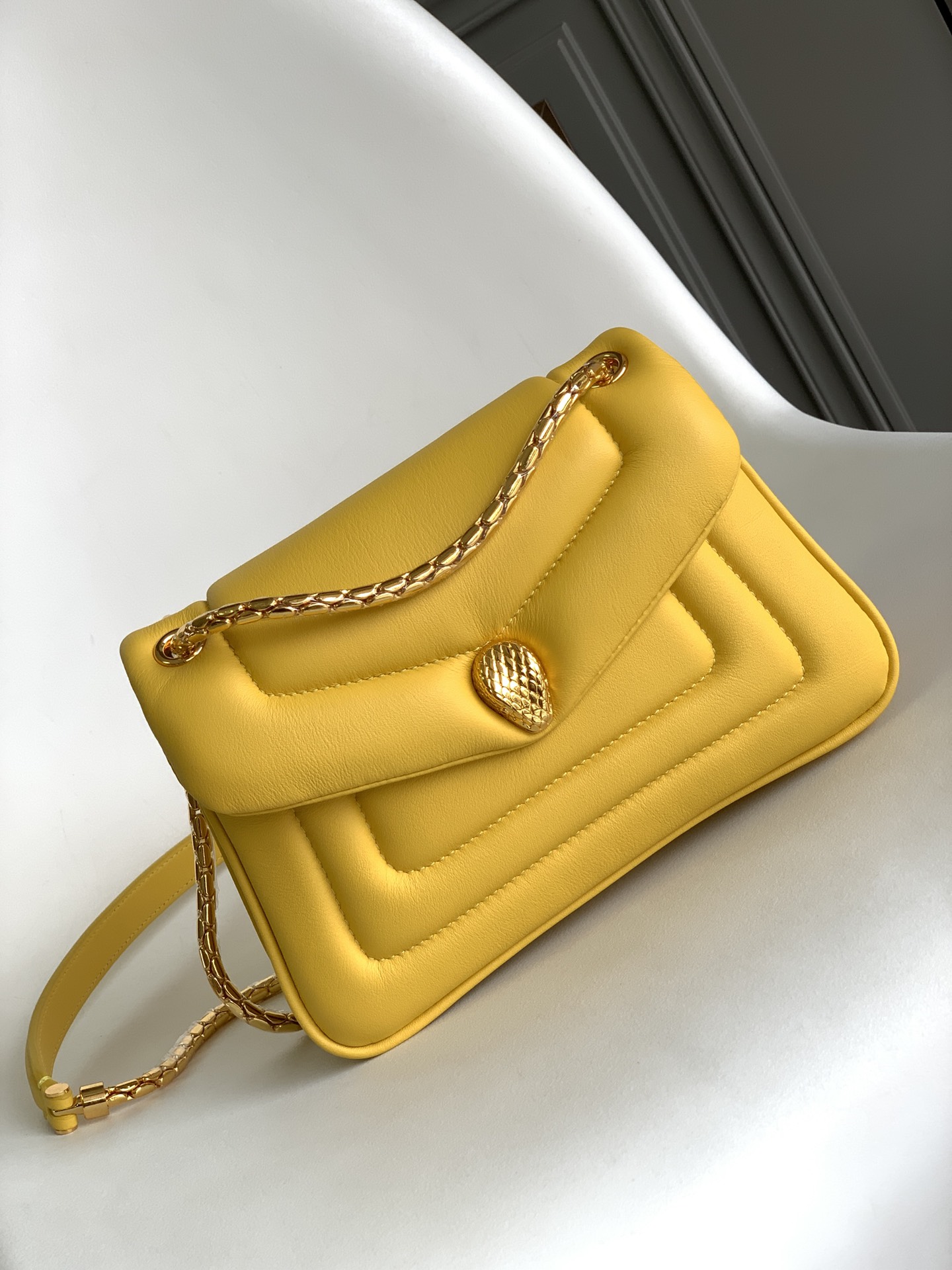 B*l*ai serpenti reverse-22.5*15*7cm