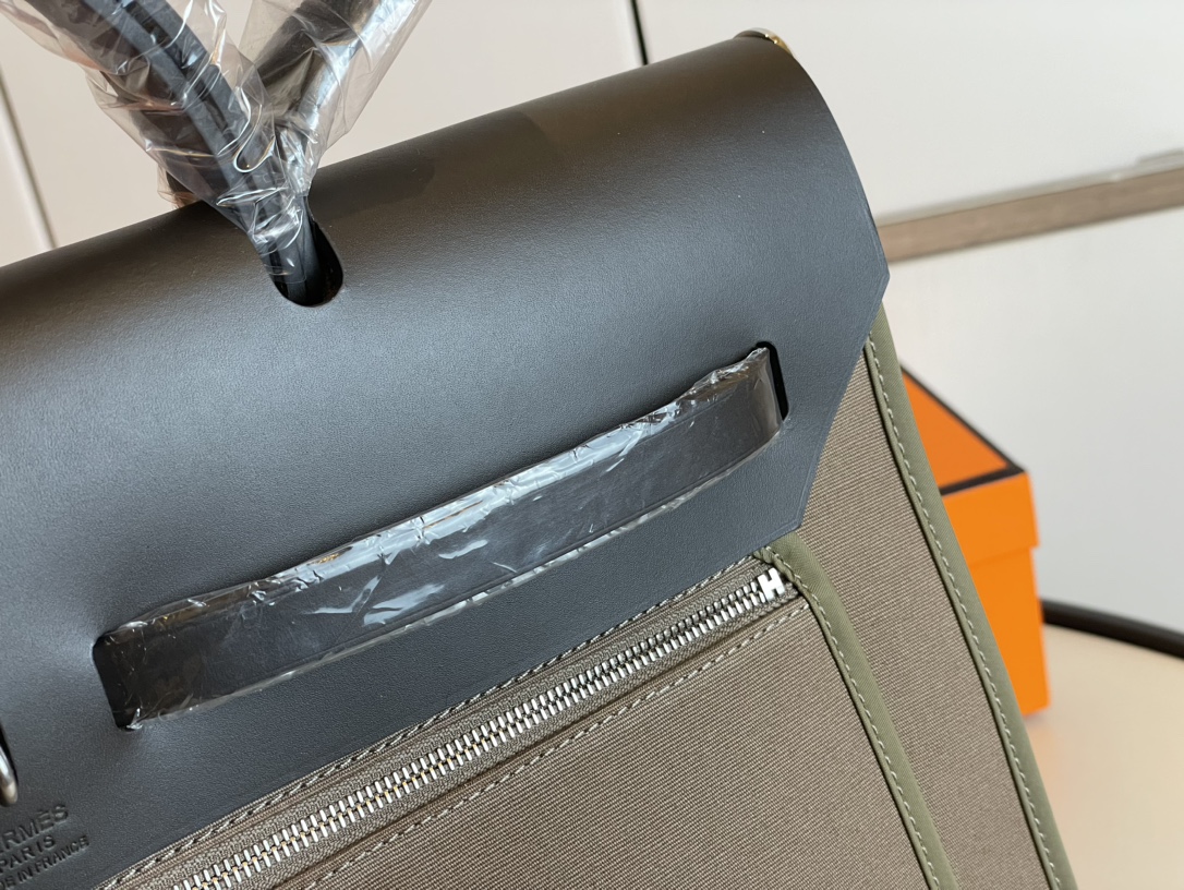 H**mes herbag-31cm