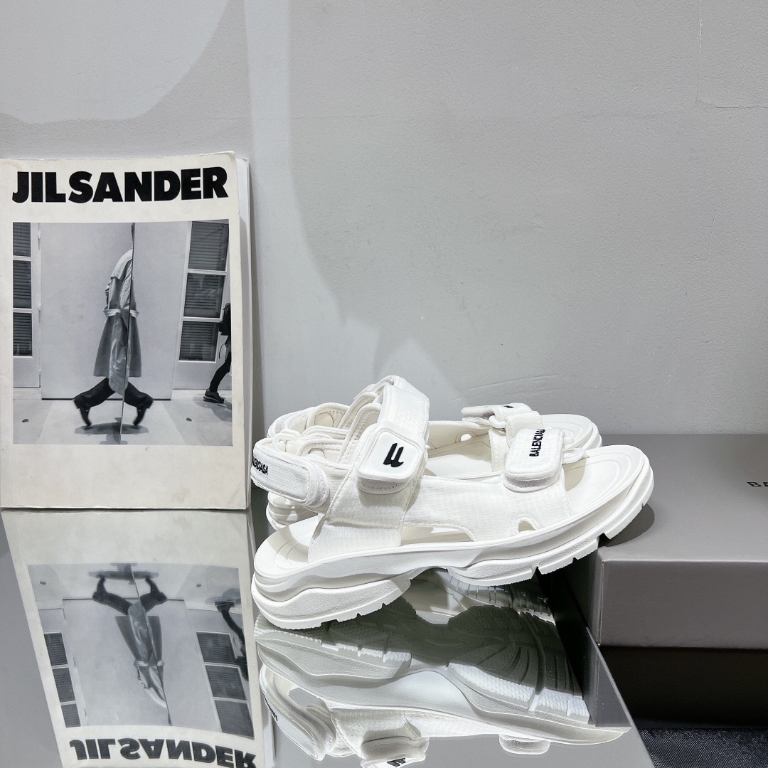 Balenciag Tourist Sandals