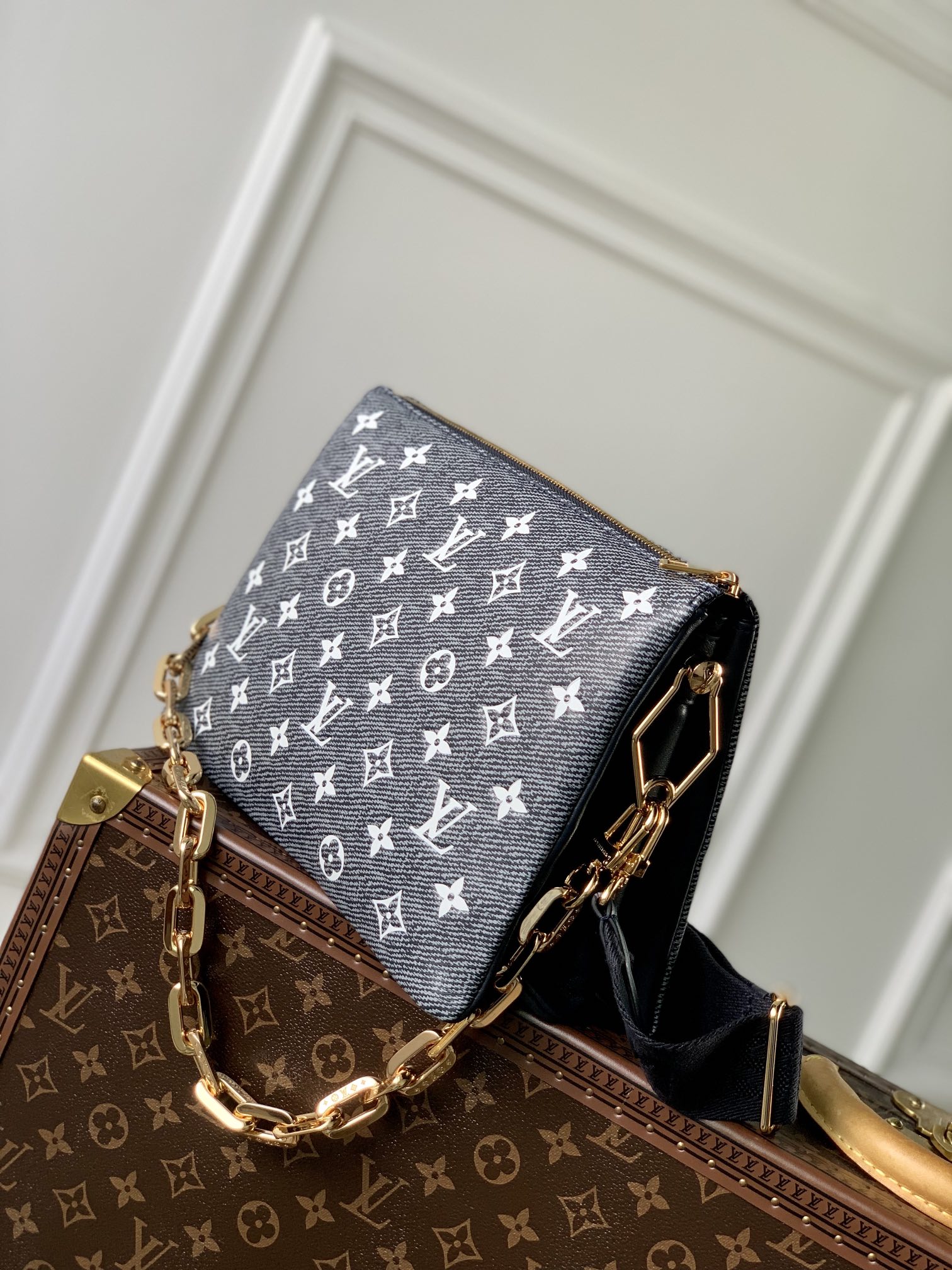 l0*is V*t0n coussin handbags-26*20*12cm