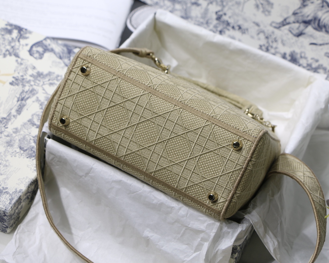 lady D*or handle bag-24cm