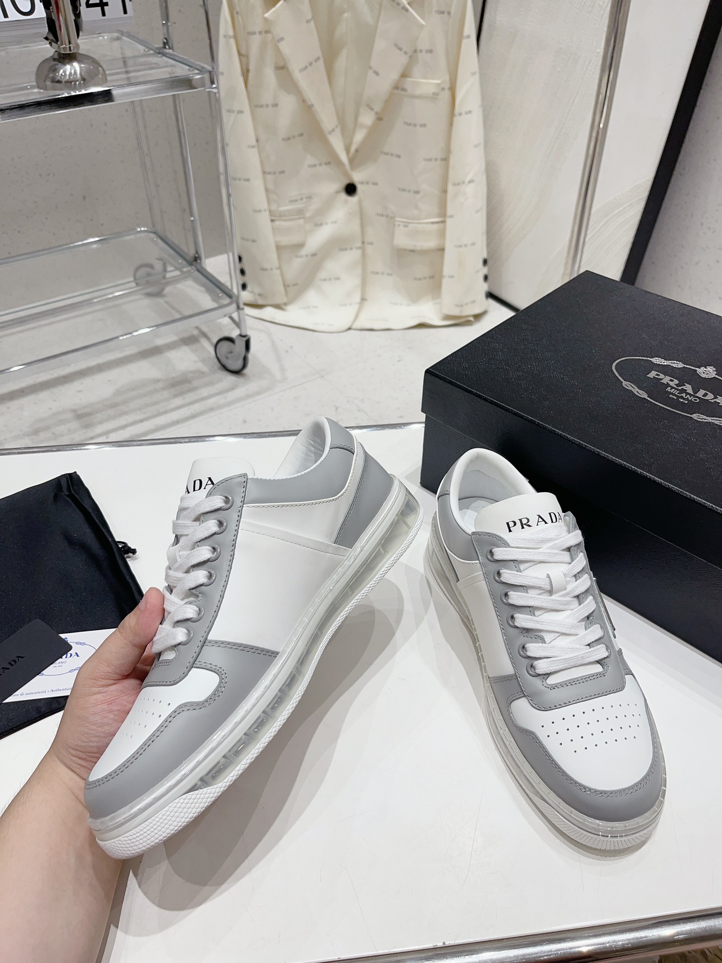 Pra*a sneaker(39–44)