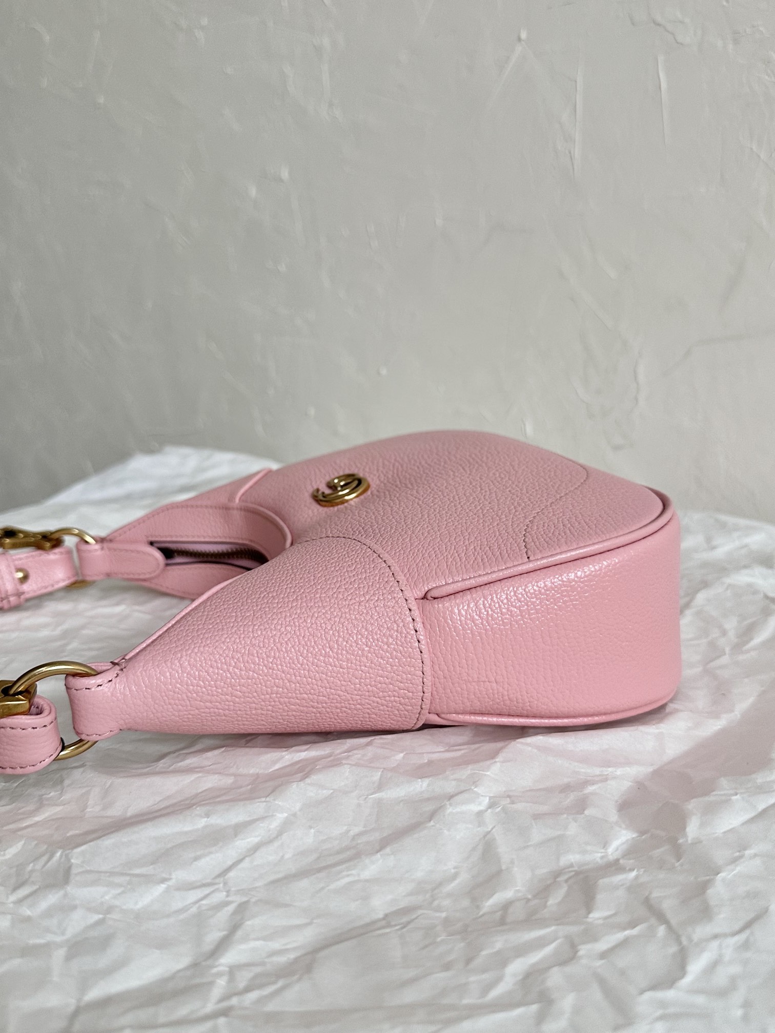 G*u*i aphrodite bag-25×19×7cm