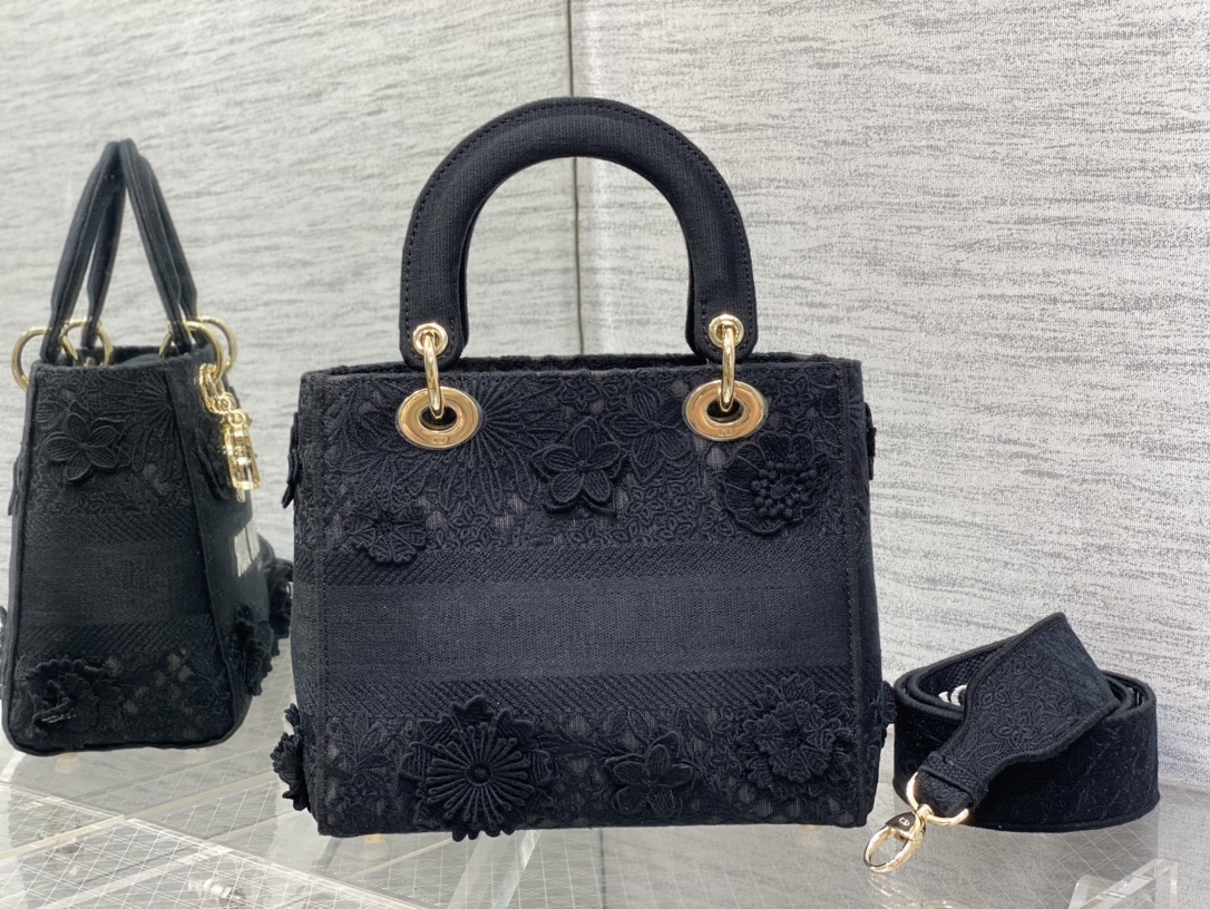 lady D*or handle bag-24×20×11cm