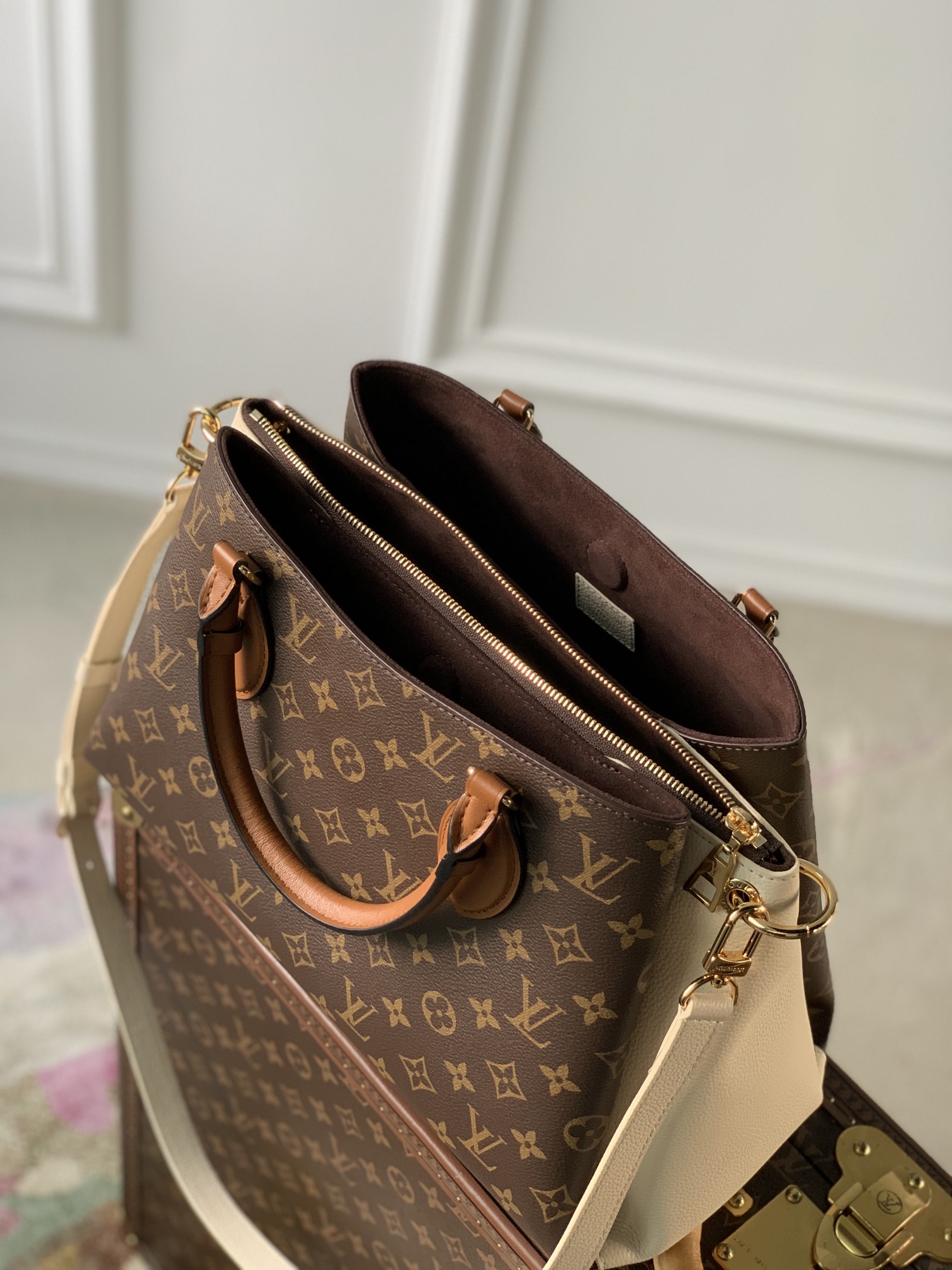 l0*is V*t0n vendome bag-36*22*18cm