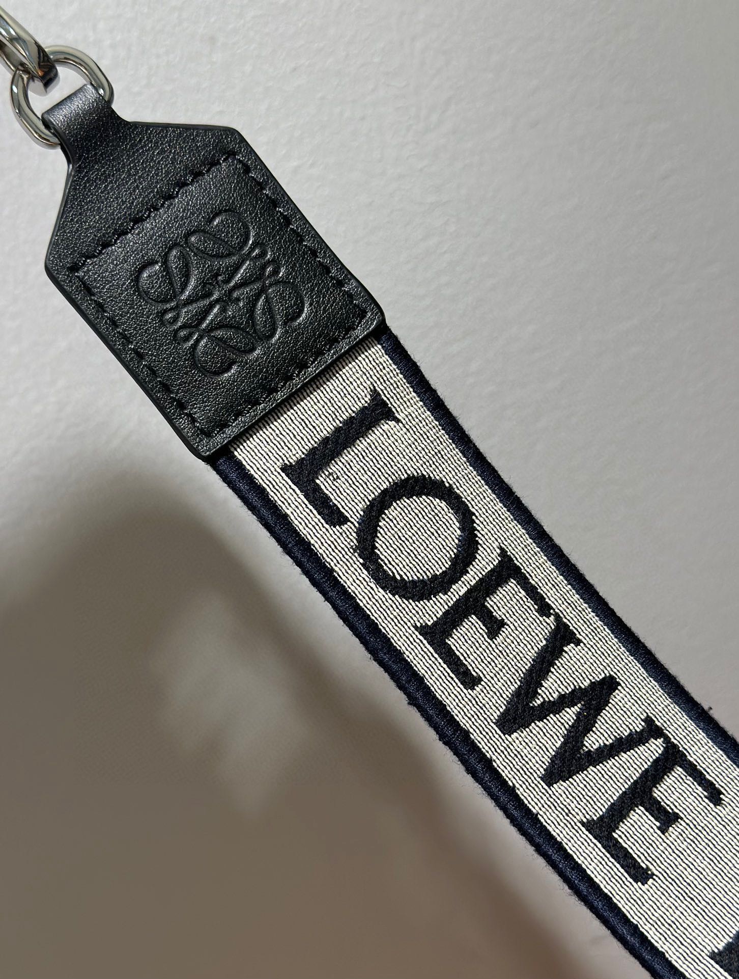 L0ew* straps-105*4cm