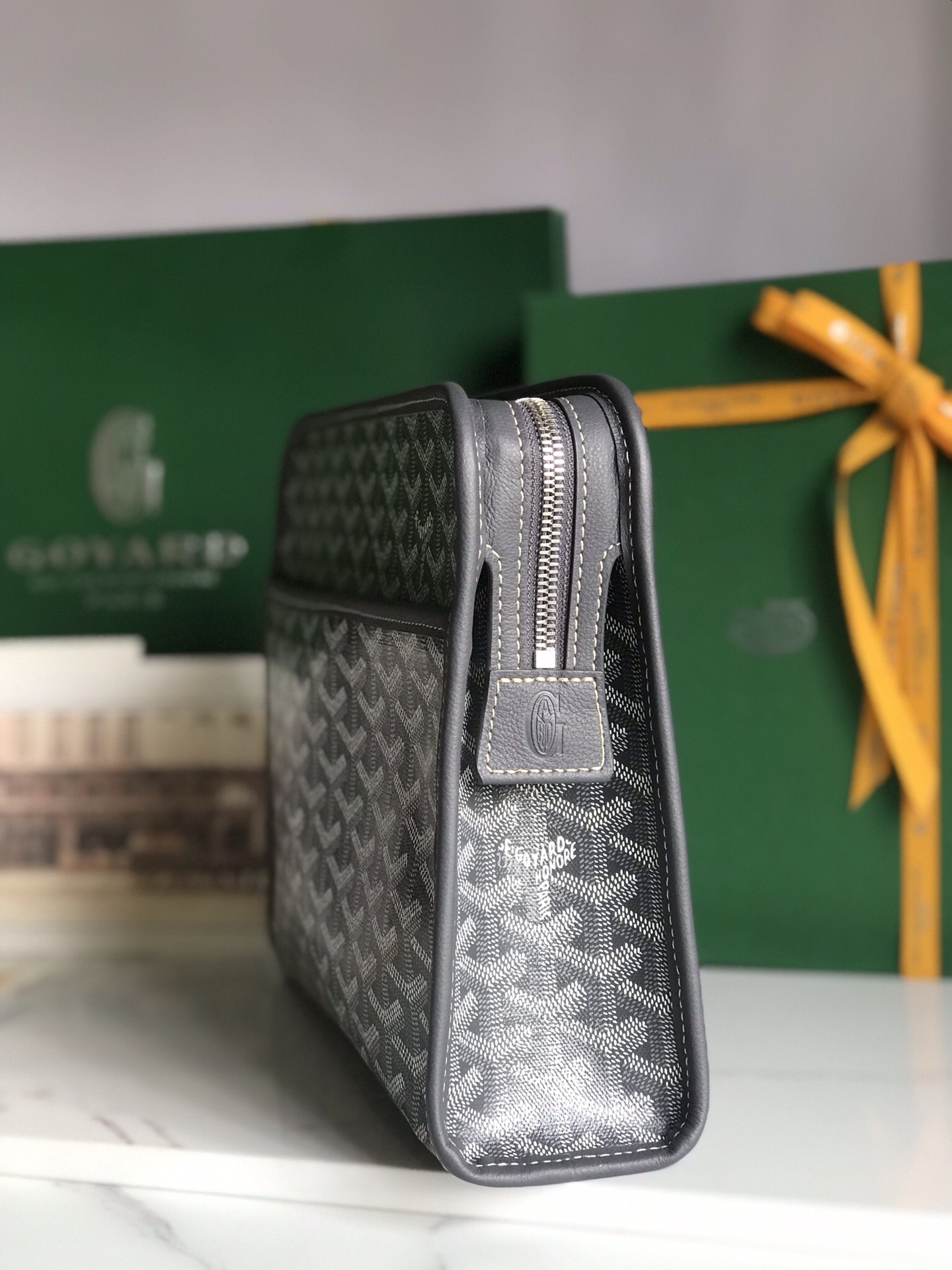 Go*ard toiletry bag-30x23×7.5cm
