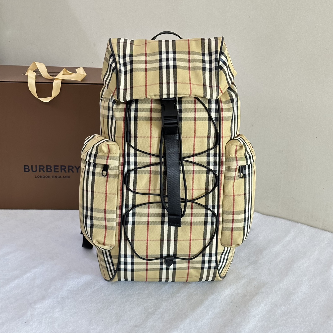 B**rry backpack-30 x 17 x 50cm
