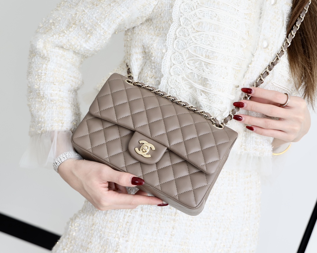 Ch@nel Flap Bag-Lambskin-23CM
