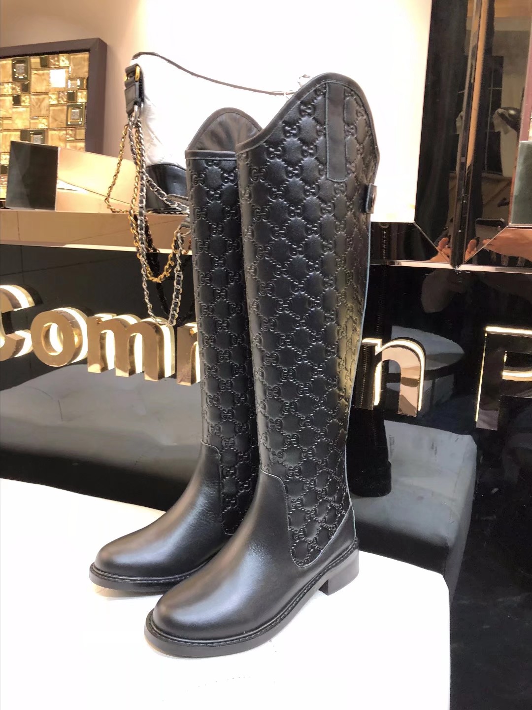 G*u*i boots-3.5cm
