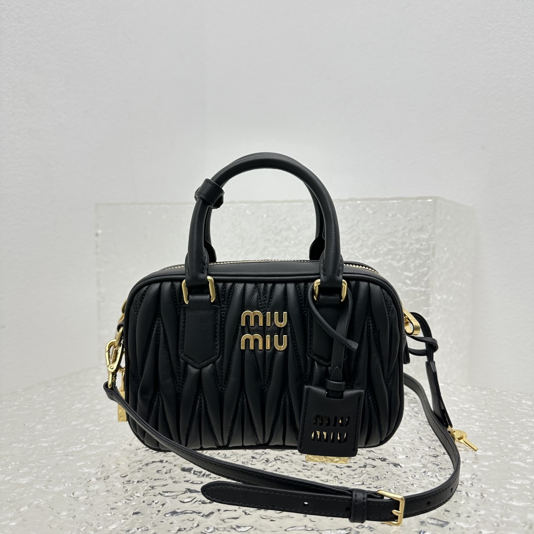 M*um*u vintage too pretty bag-19*13*6cm