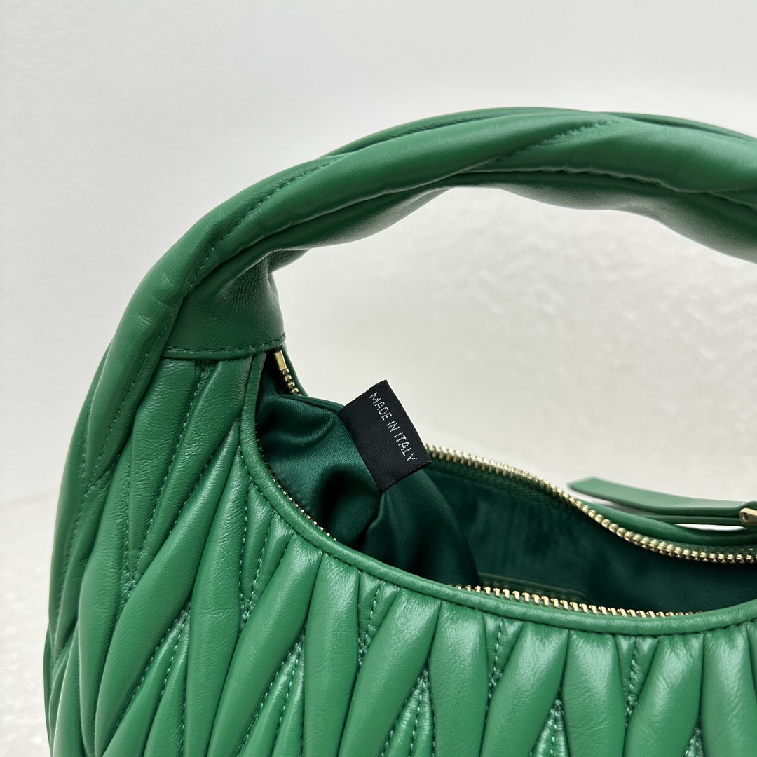 M*um*u wander hobo bag-20*6*17cm