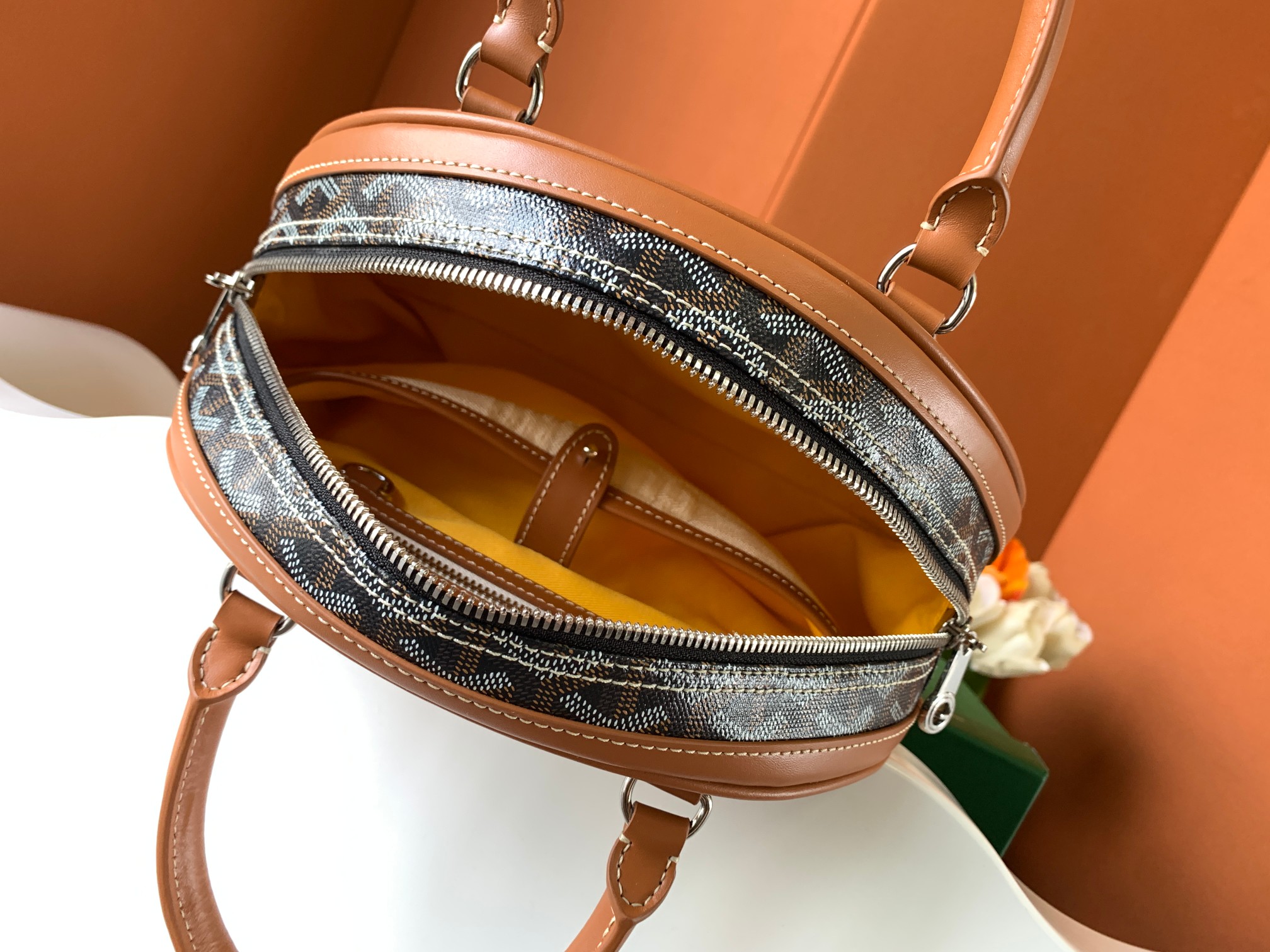 Go*ard vintage bag-26.5x8x17cm