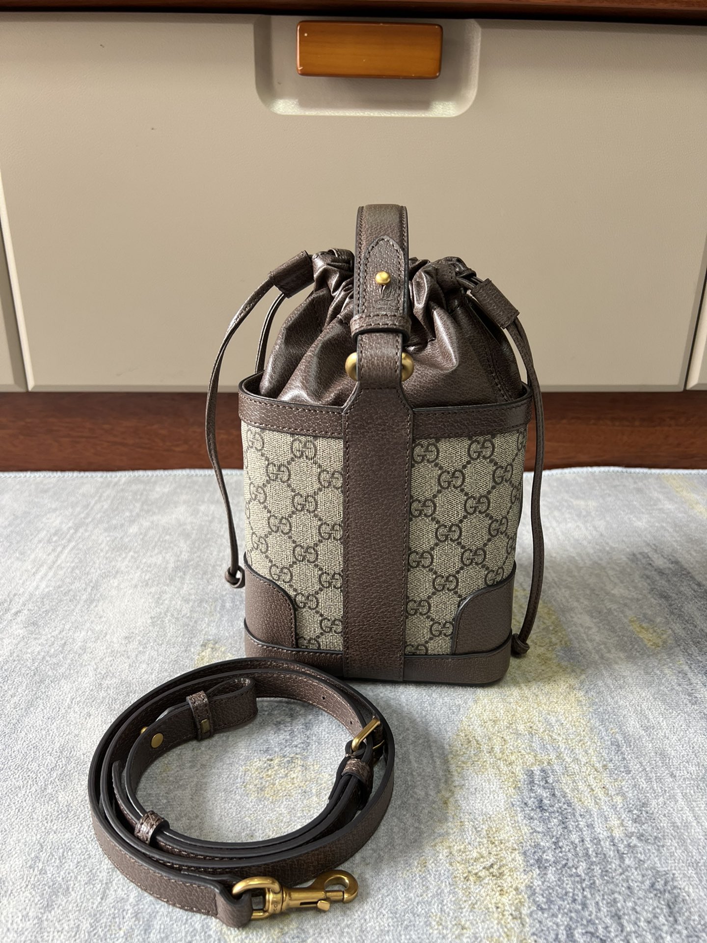 G*u*i tote 2023-18*16*15cm