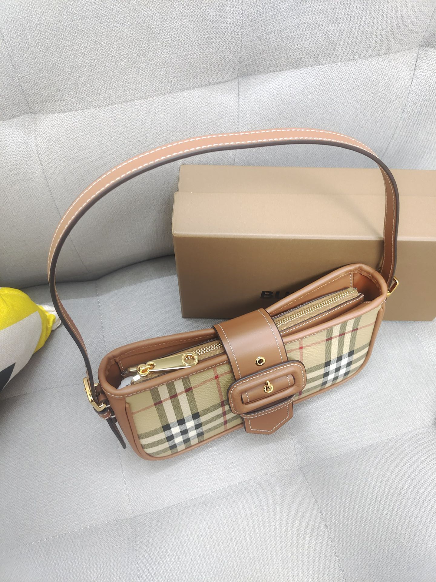 B**rry hobo bag-26×6×12cm