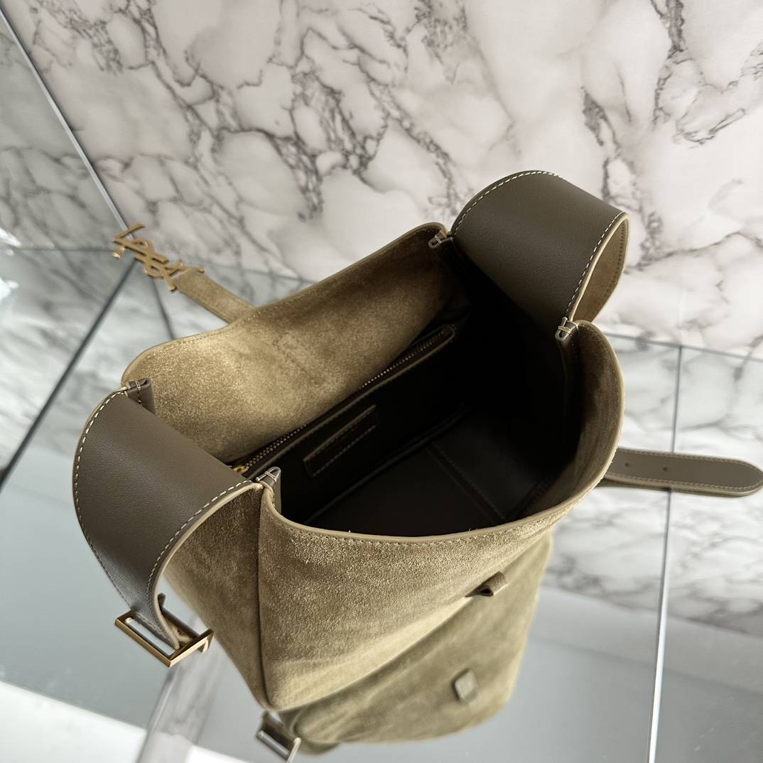 Y*L le5a7 vintage bag-23×22×8.5cm
