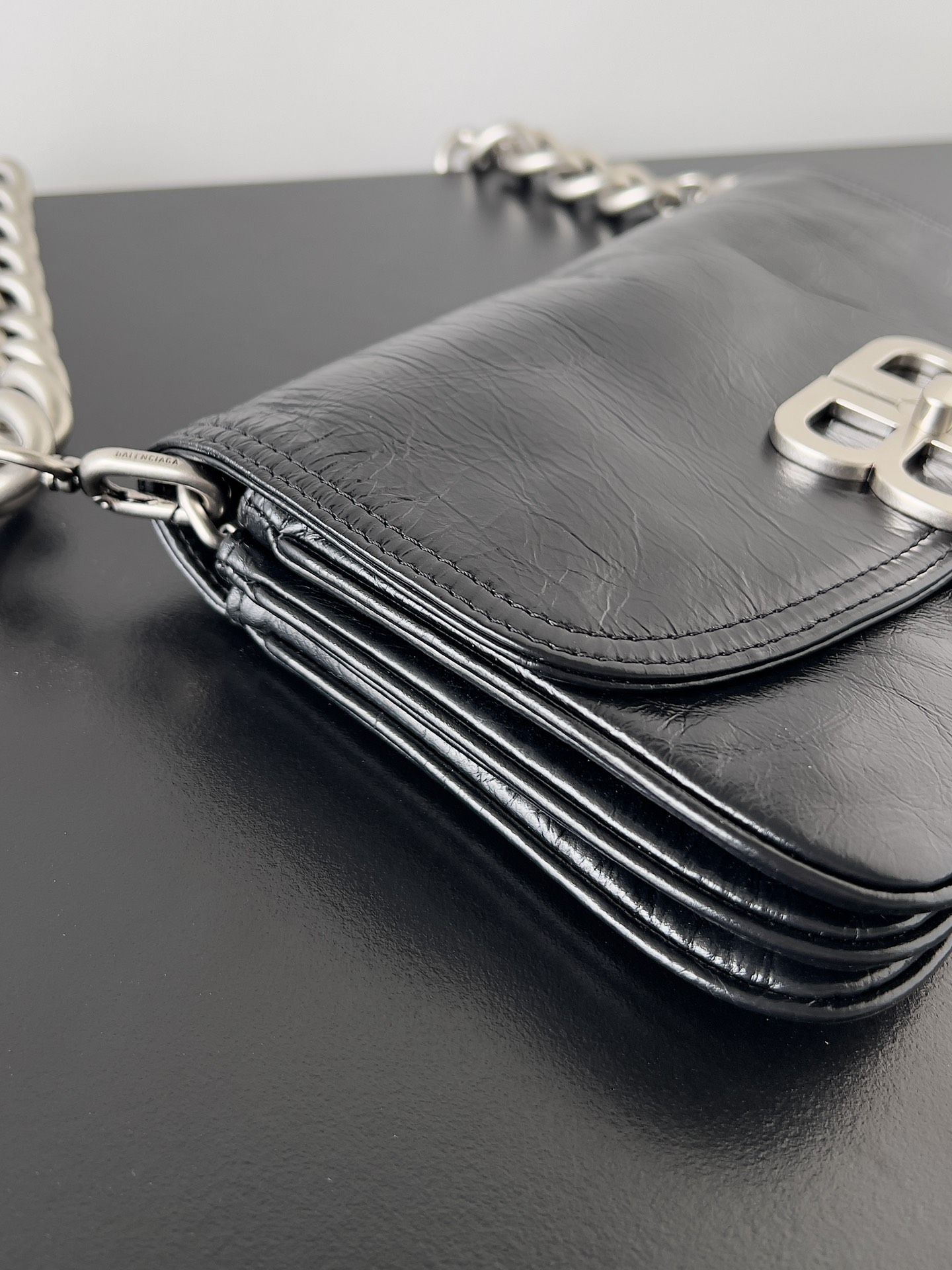 Ba*len*cia*ga bb soft bag-25.3*24.8*3cm