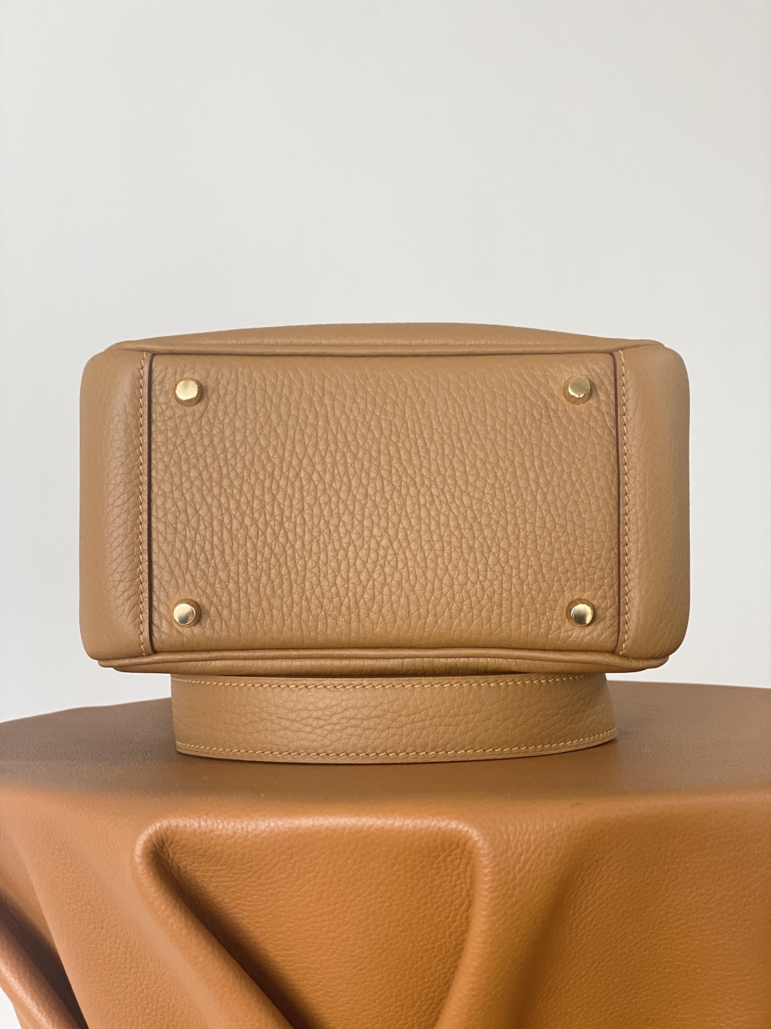 H**mes lindy 19-tc leather-19cm