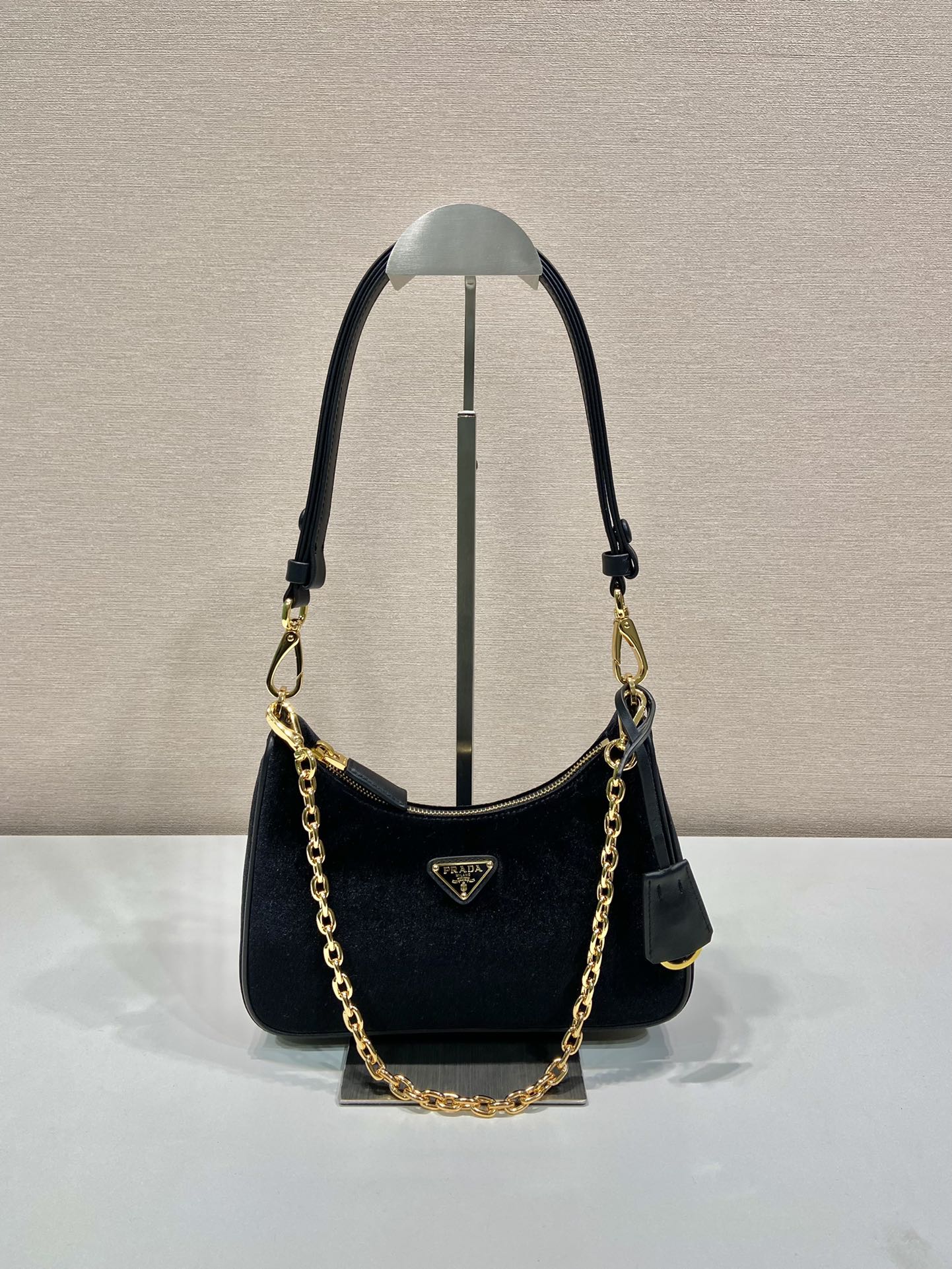 Pra*a nylon 1bc204b hobo bag-23*17*6.5cm
