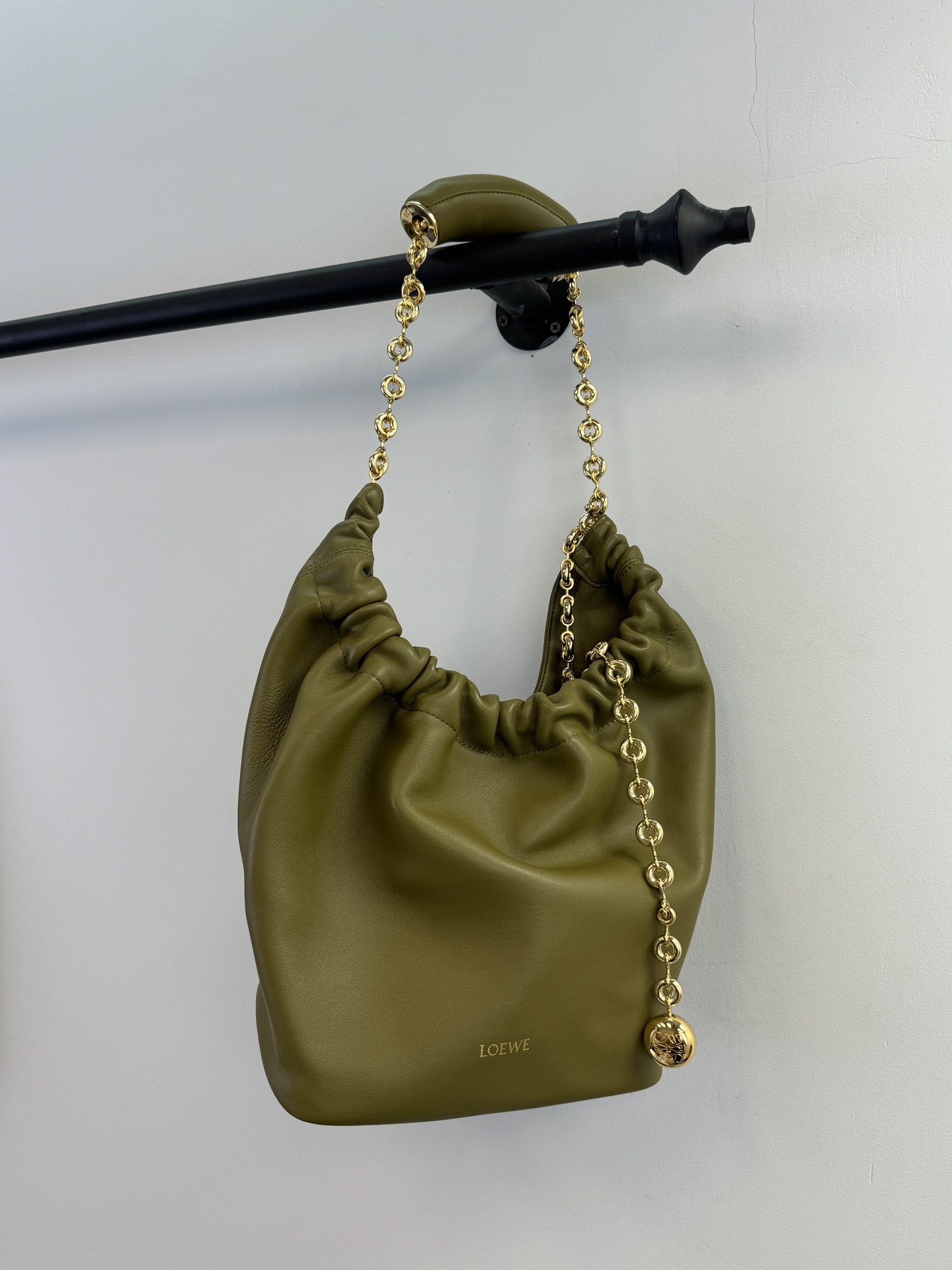 L0ew* squeeze bag-34*33*13.5cm