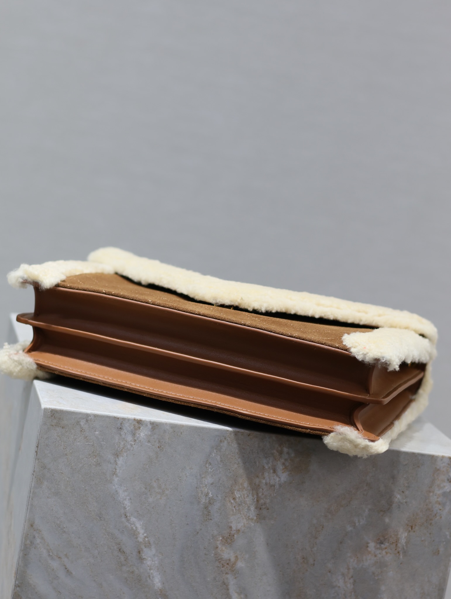 Y*L quilted grain envelope bag-26×18×5cm