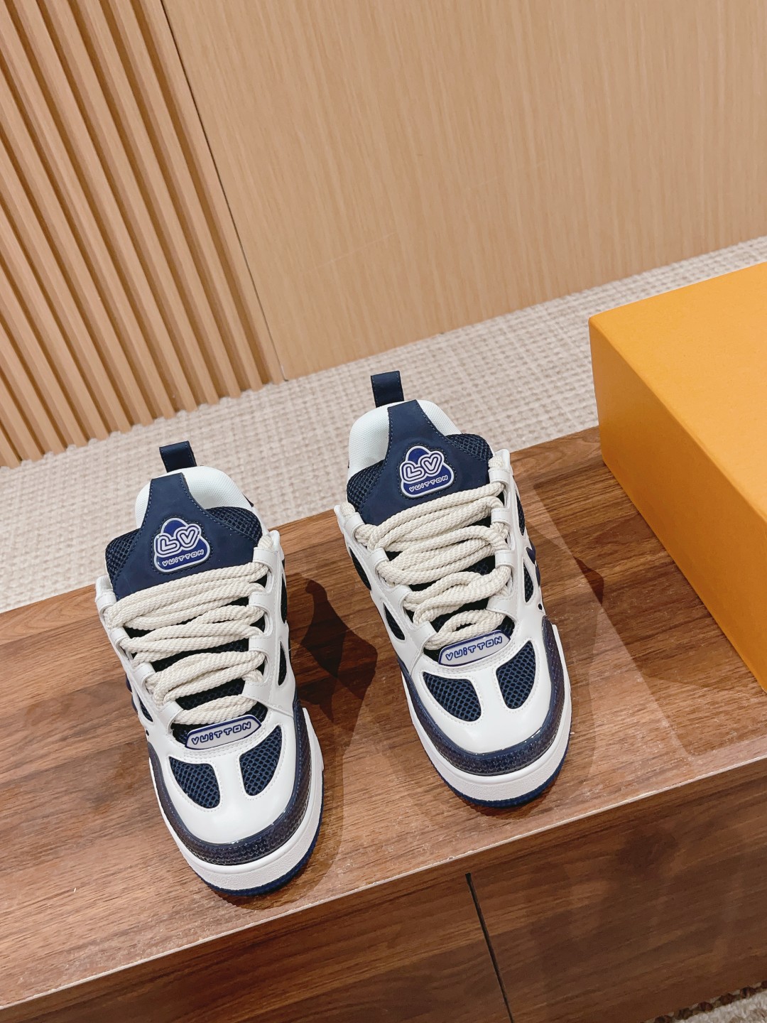 l0*is V*t0n skate sneaker(eu35-45)
