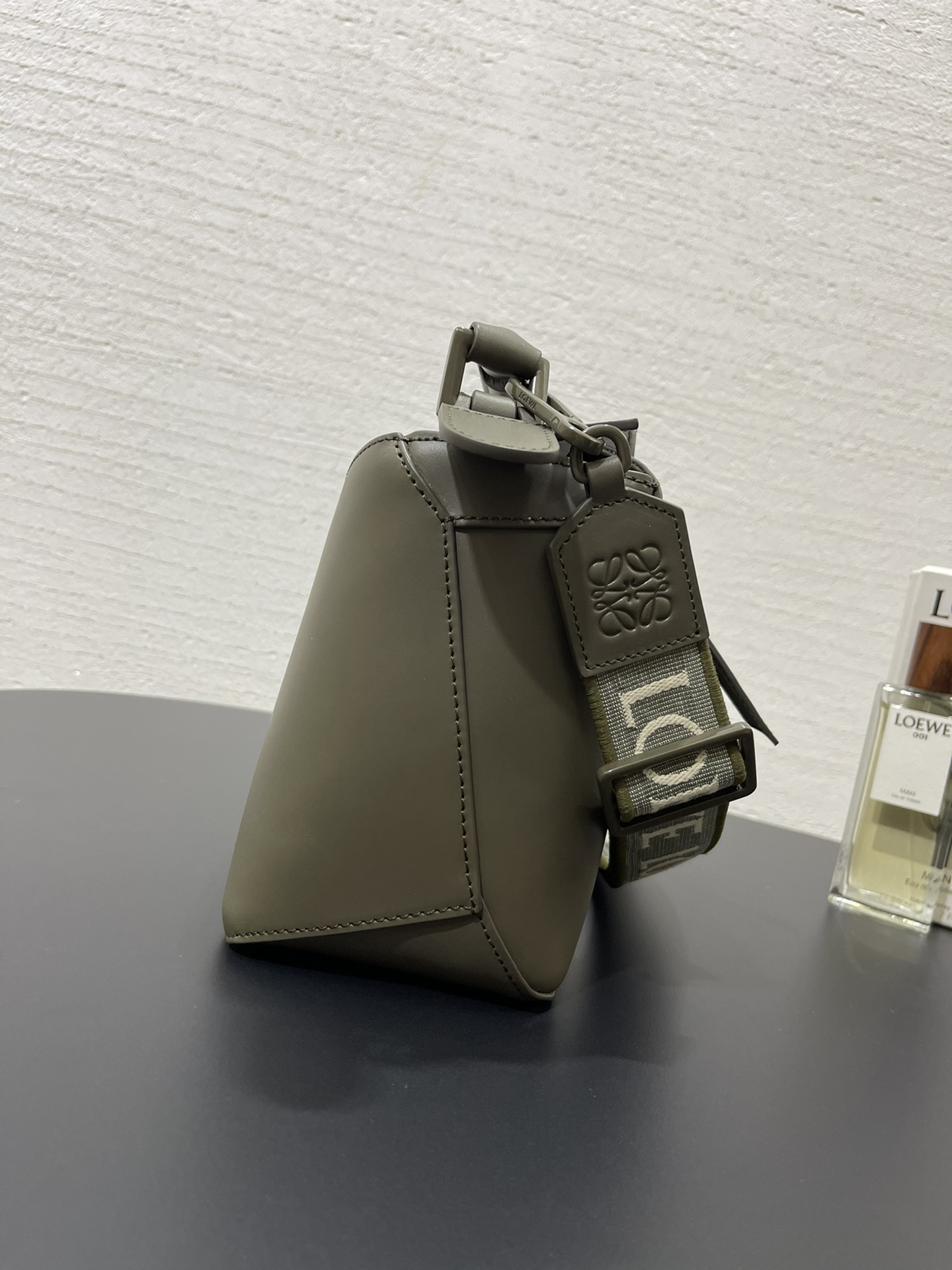 L0ew* puzzle small bag-24*10*14cm