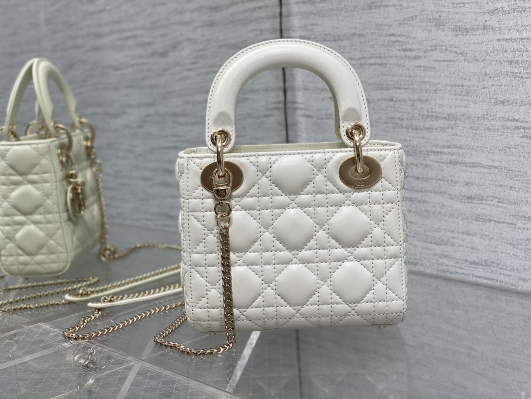 lady D*or mini-17*15*8cm