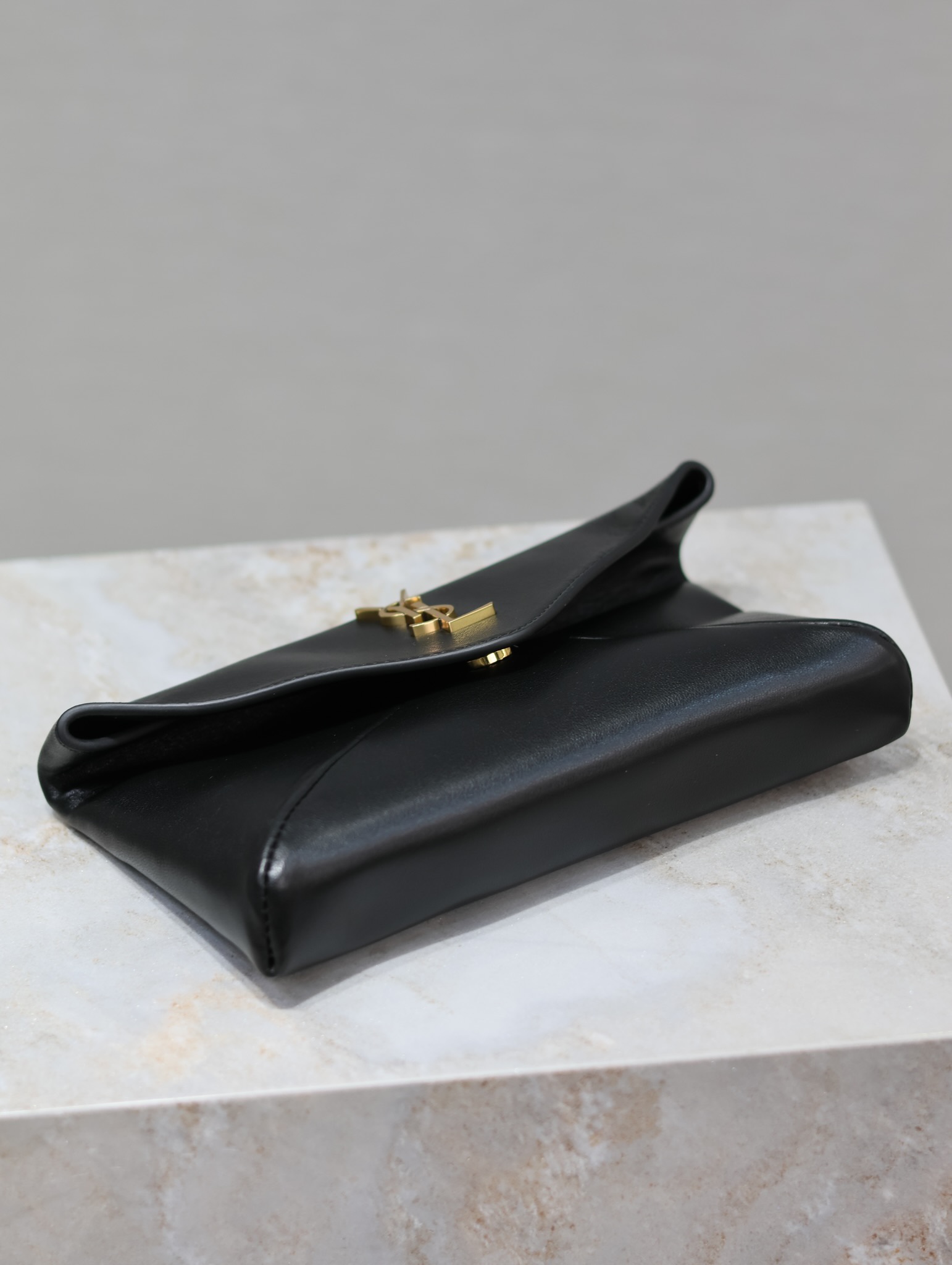 Y*L le pouch-21.4×14×4cm