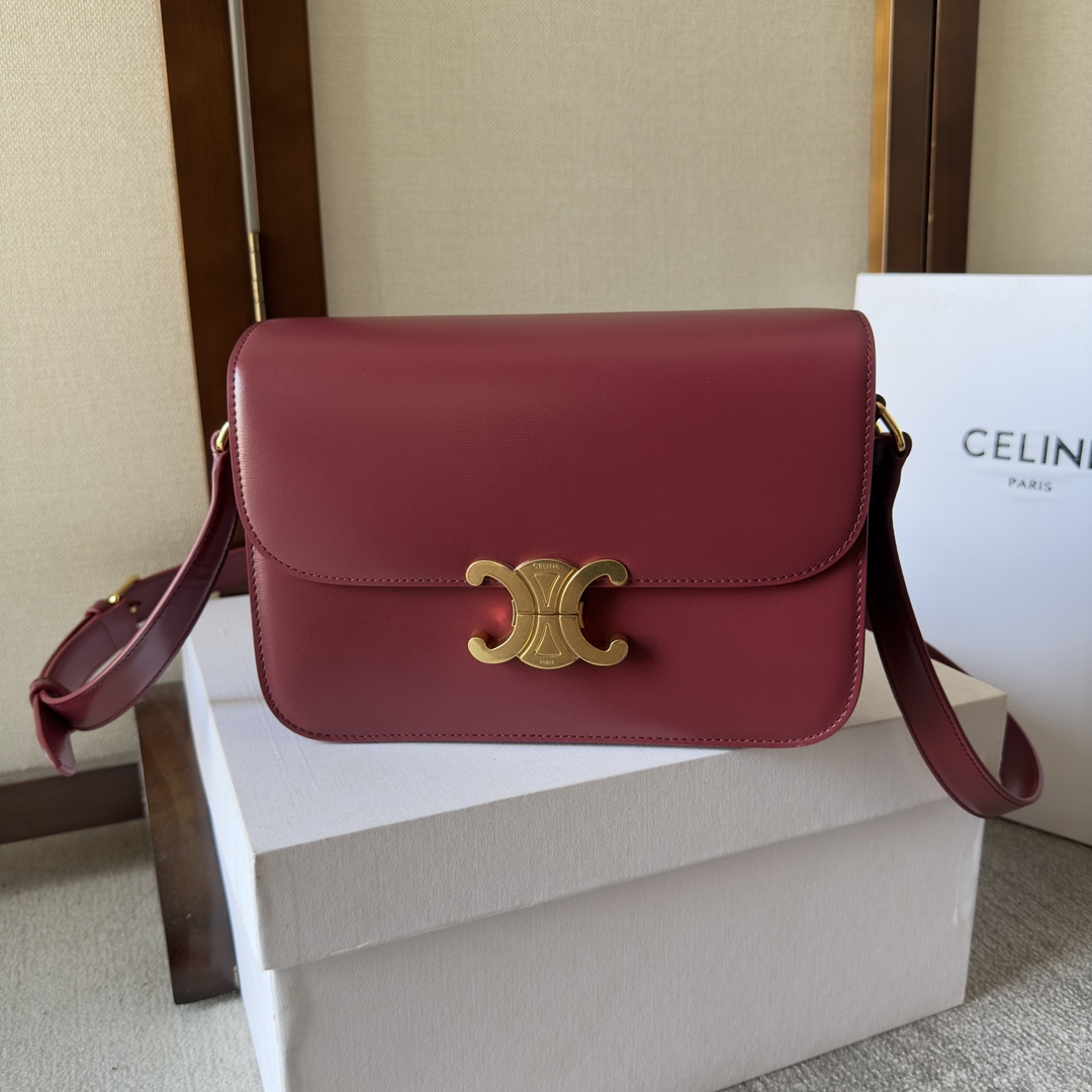 Celin Triomphe Shoulder Bag-22.5x16.5x7.5CM