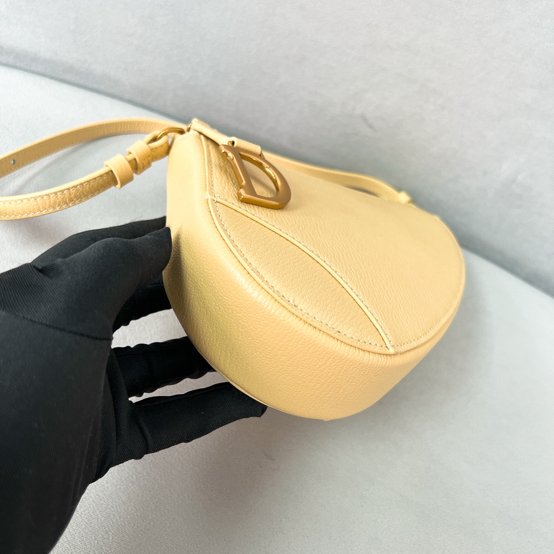 D*or saddle pouch-20*15*4cm