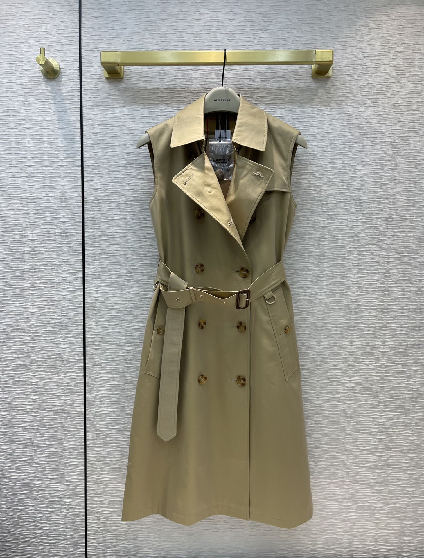 B**rry 204ss trench