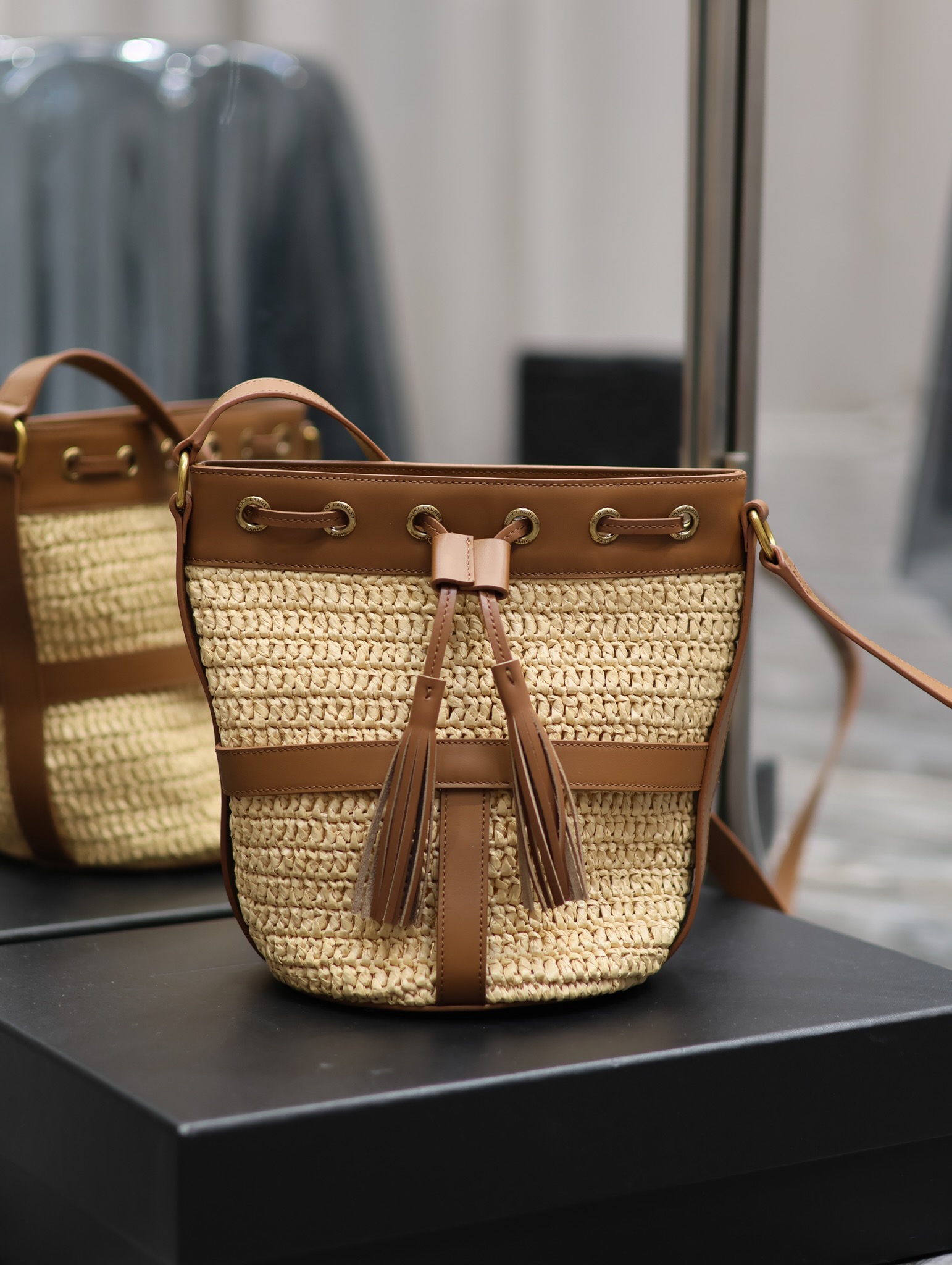 Y*L raffia straw craft bucket bag-22×15×15cm