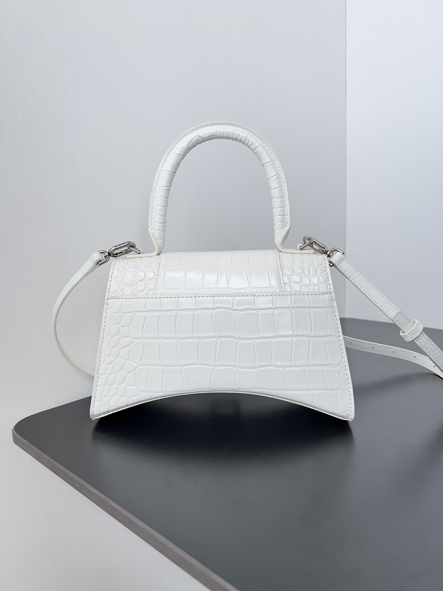 Ba*len*cia*ga hourglass bag-23x10x24cm