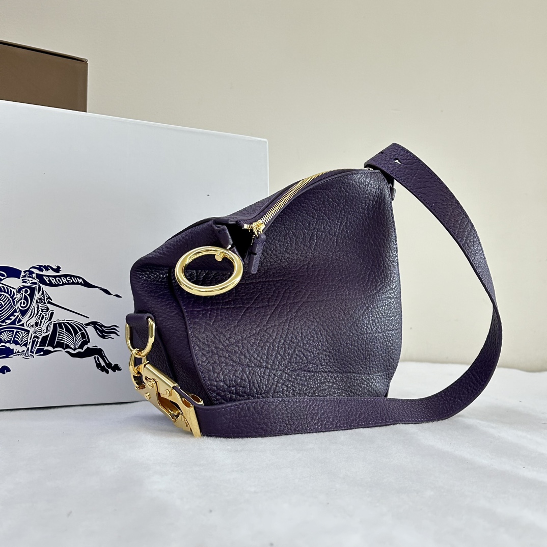 B**rry knight bag-24 x 8 x 23cm