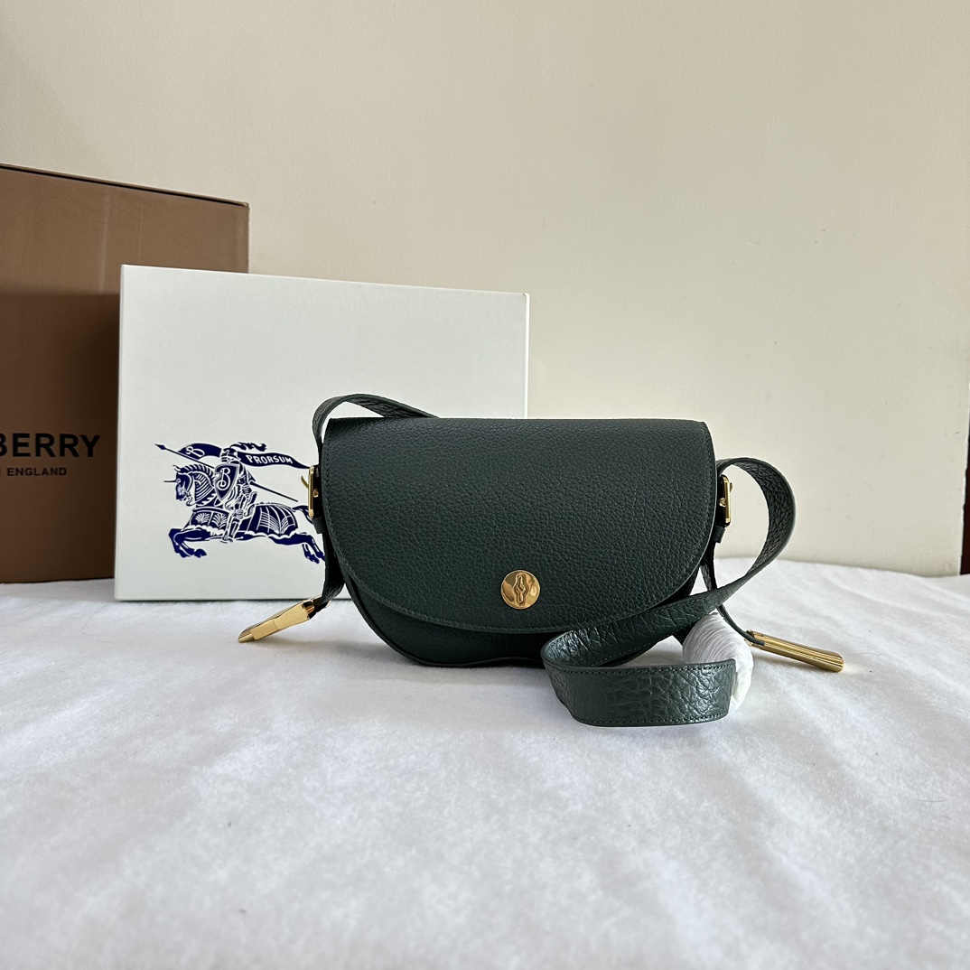 B**rry ches bag-25*6.5*17.5cm