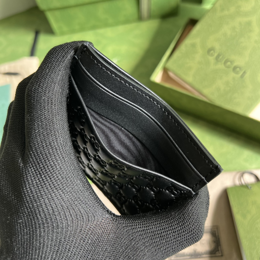 G*u*i wallet-10*7cm