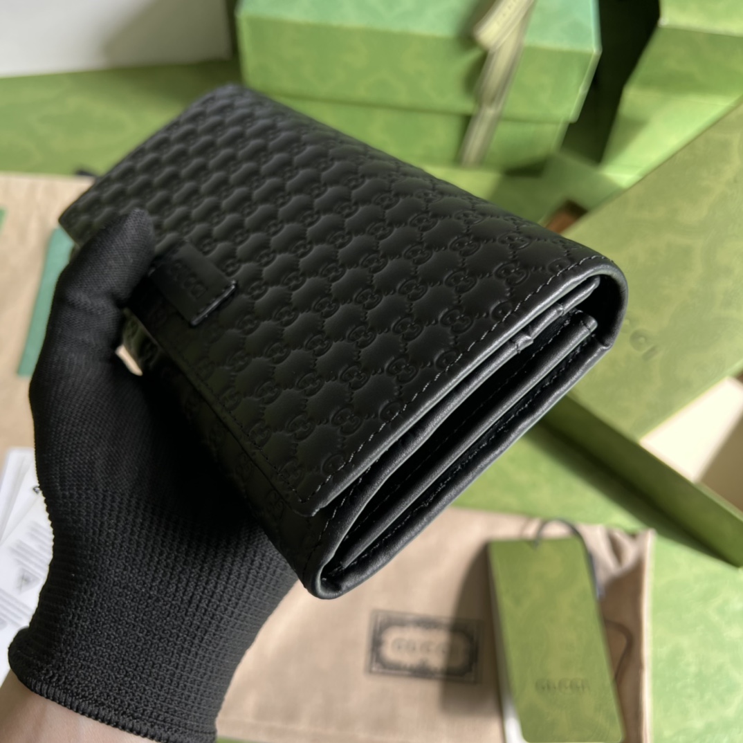 G*u*i wallet-19*10*2cm