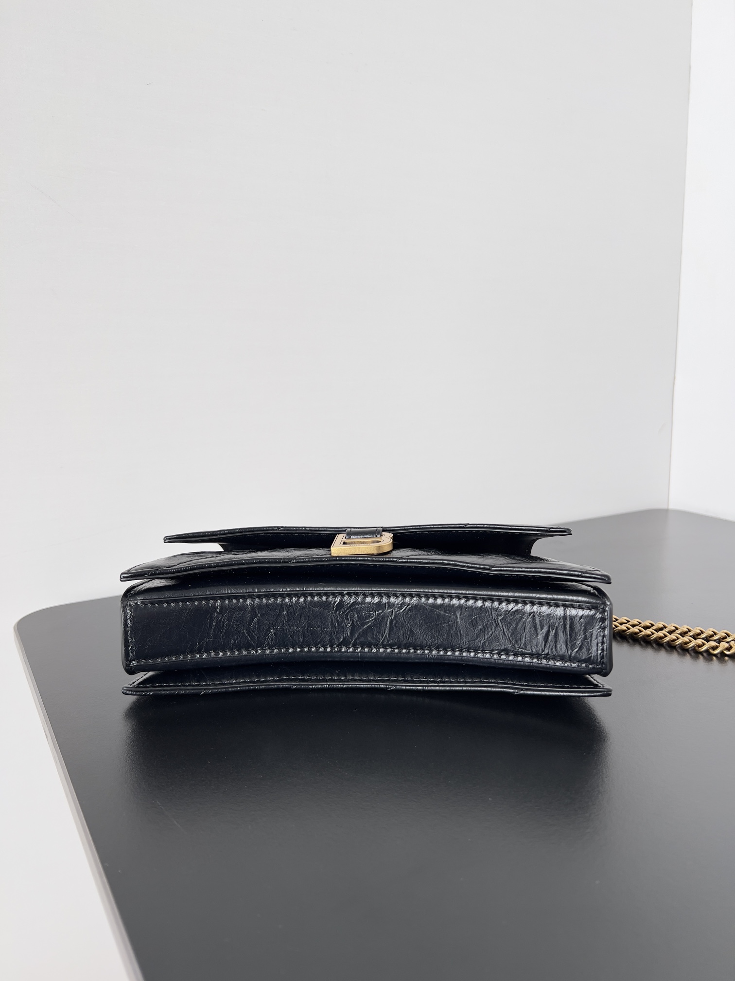 Ba*len*cia*ga crush chain bag-21.8*9.9*4.8cm