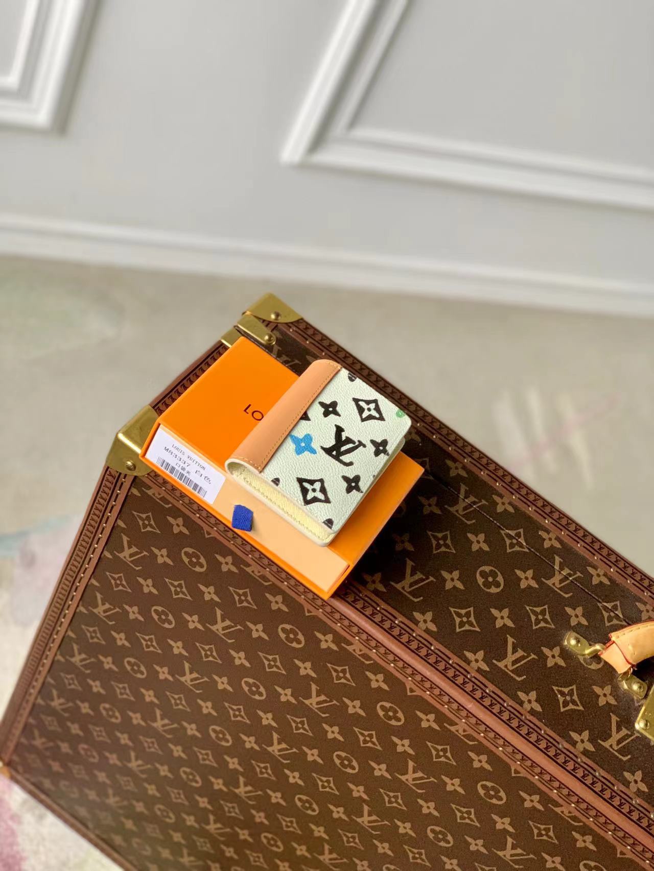 l0*is V*t0n wallet-m83336-7.5 x 11.1 x 1cm