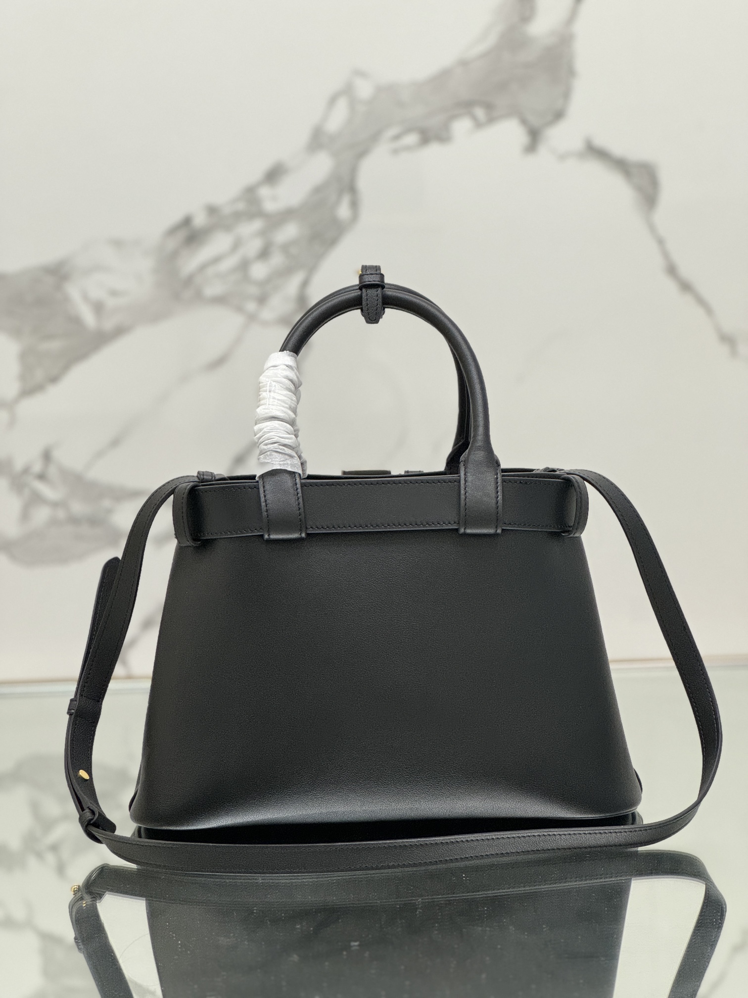 Pra*a double1ba434 bag-32Ｘ23Ｘ11cm