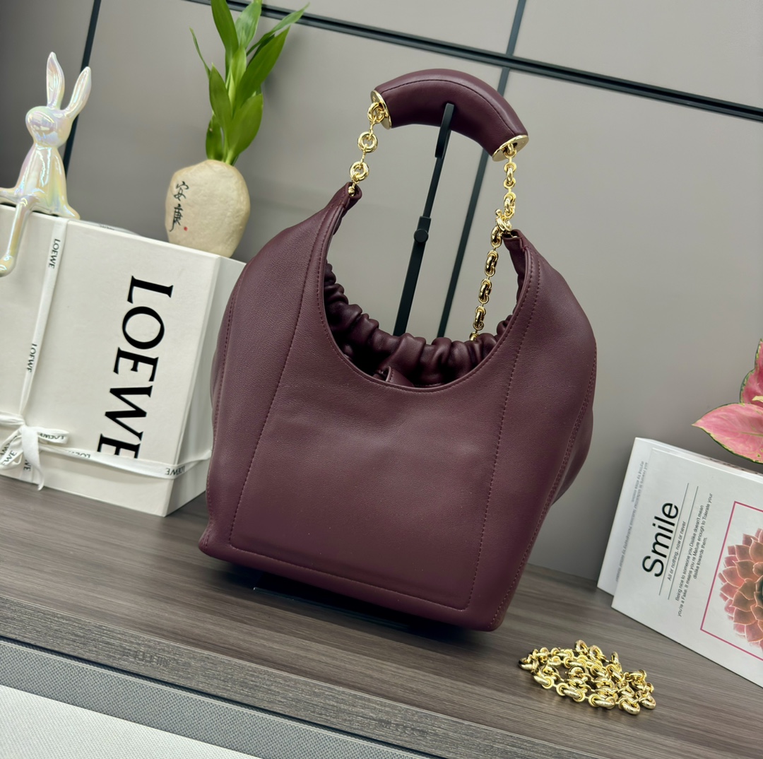 L0ew* squeeze bag-29*24*10.5cm