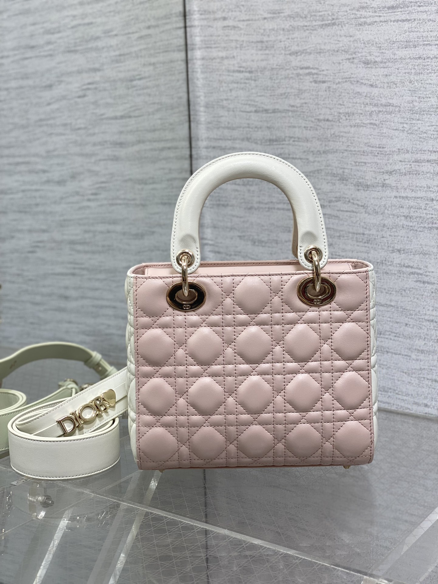lady D*or bag-gold hardware-20*16.5*8cm