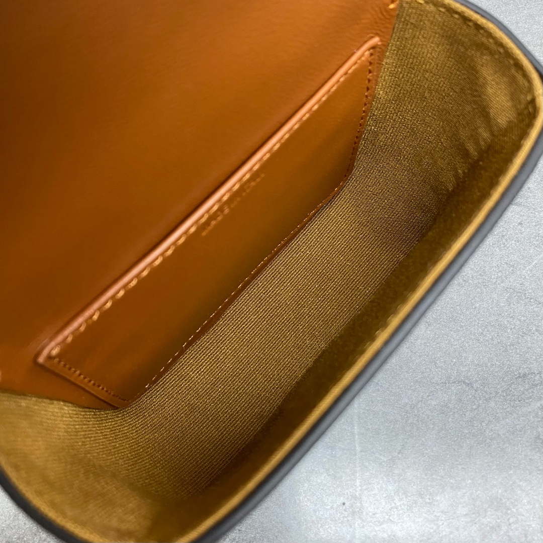 Ce**e belt bag-11*8*4cm