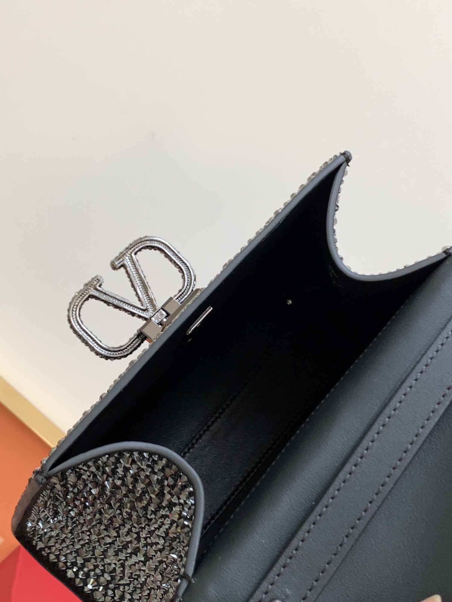 Va1e*ntin0 garavani vsling bags-19*13*9 cm