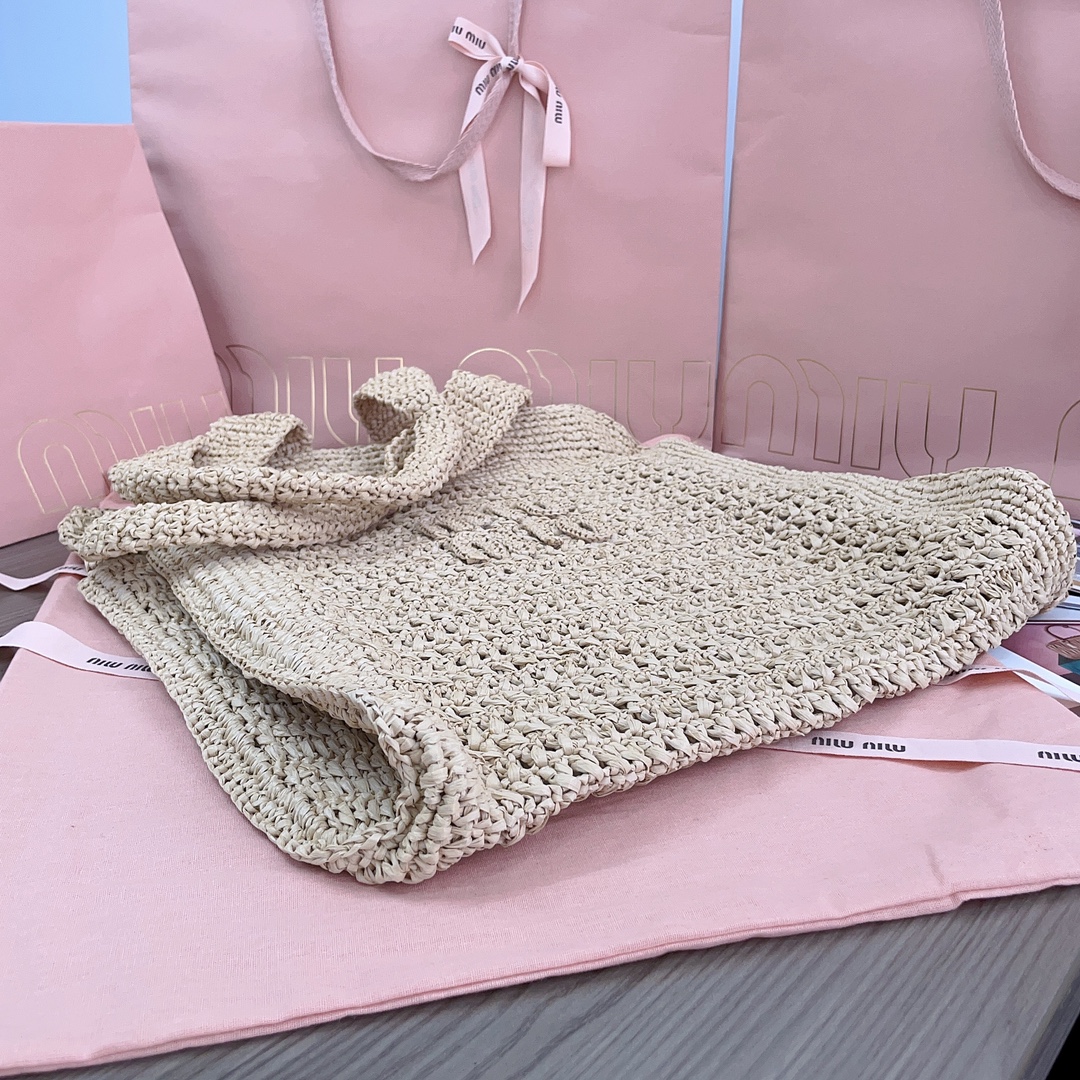 M*um*u crochet raffia tote bag-38.5x 40 x10cm