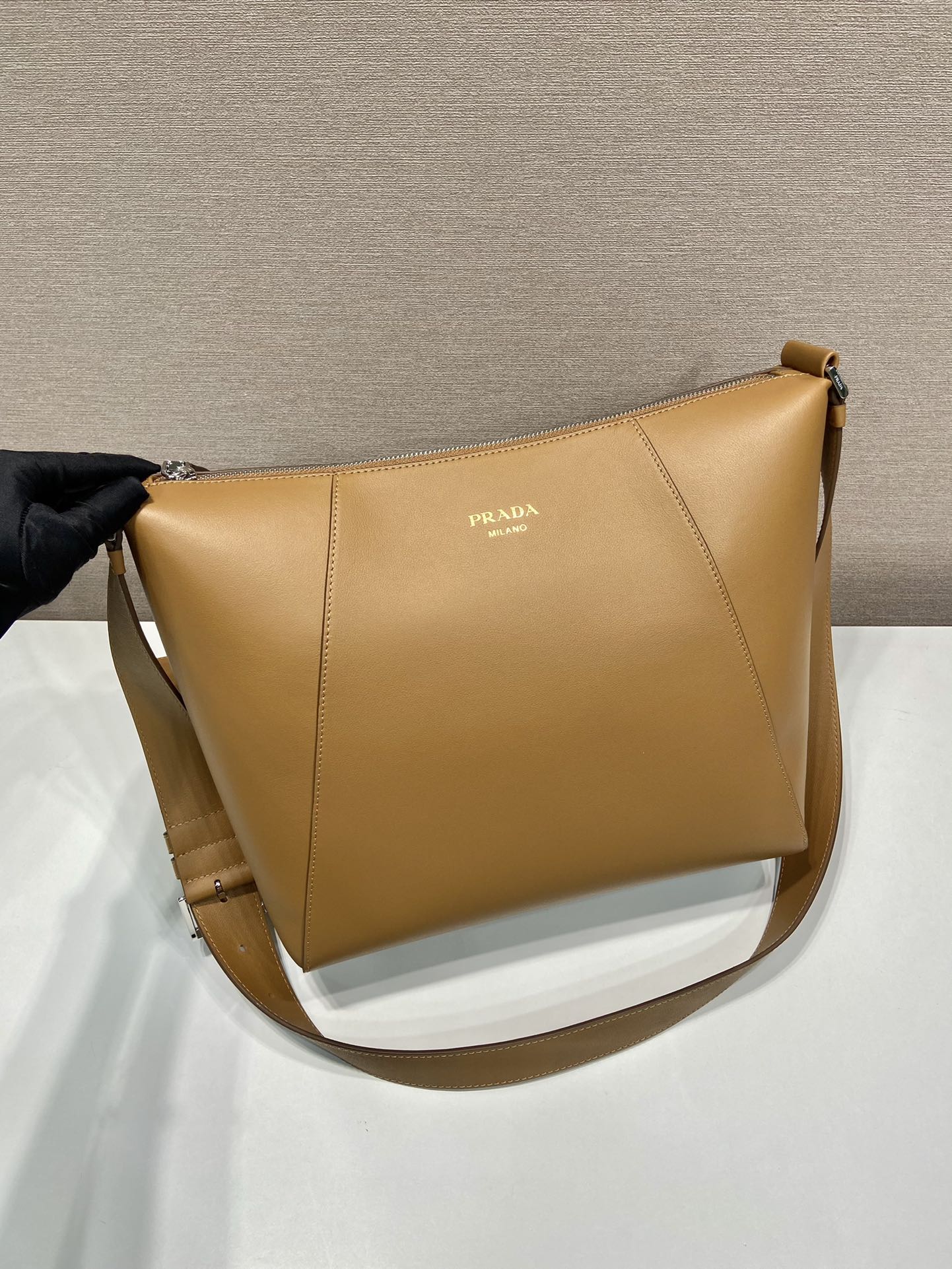 Pra*a 2vh177 messenger bag-30*27.5*14cm