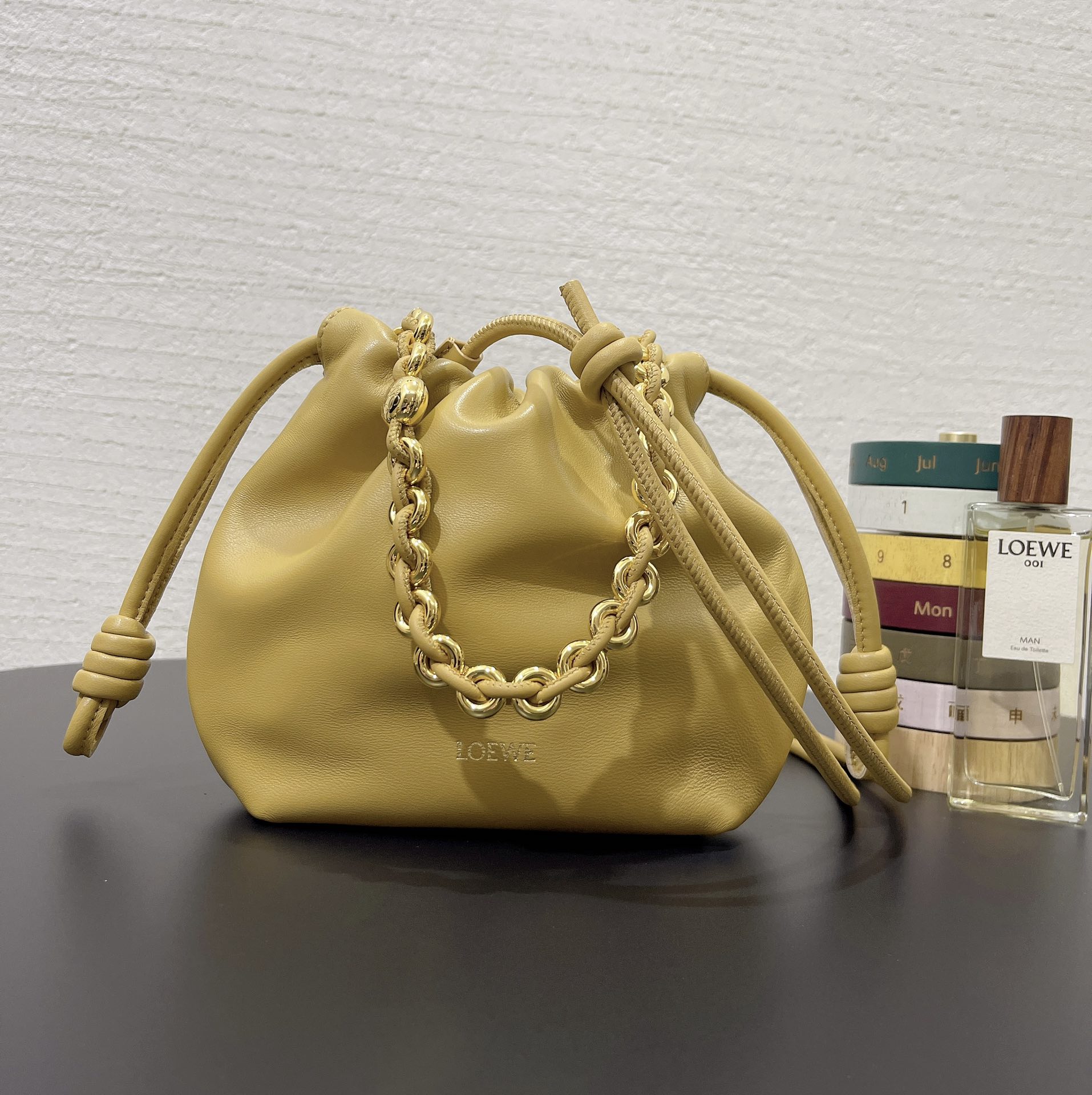 L0ew* flamenco purse 23*5.5*17cm