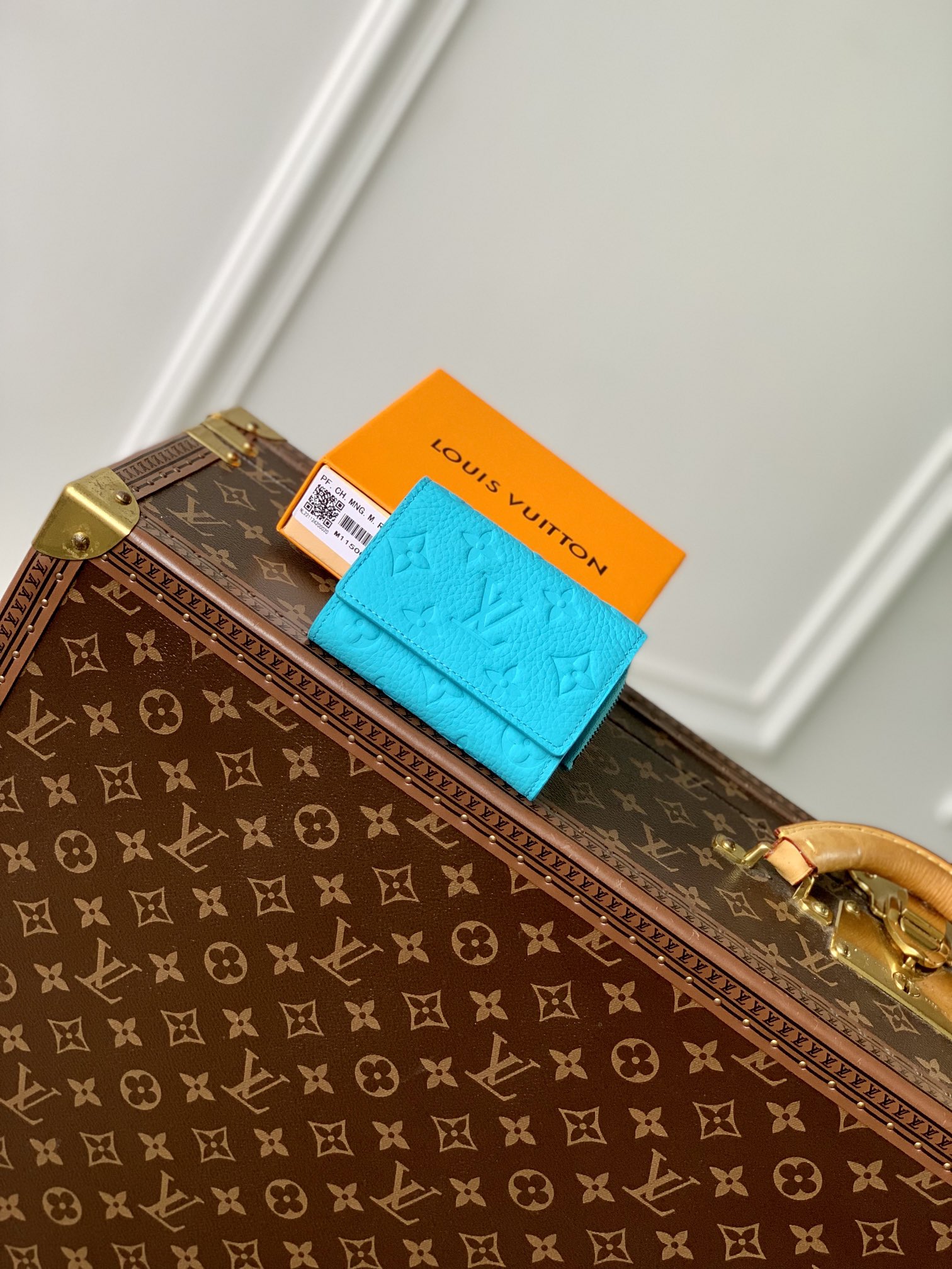 l0*is V*t0n wallet-m11524-11 x 8.5 x 2cm
