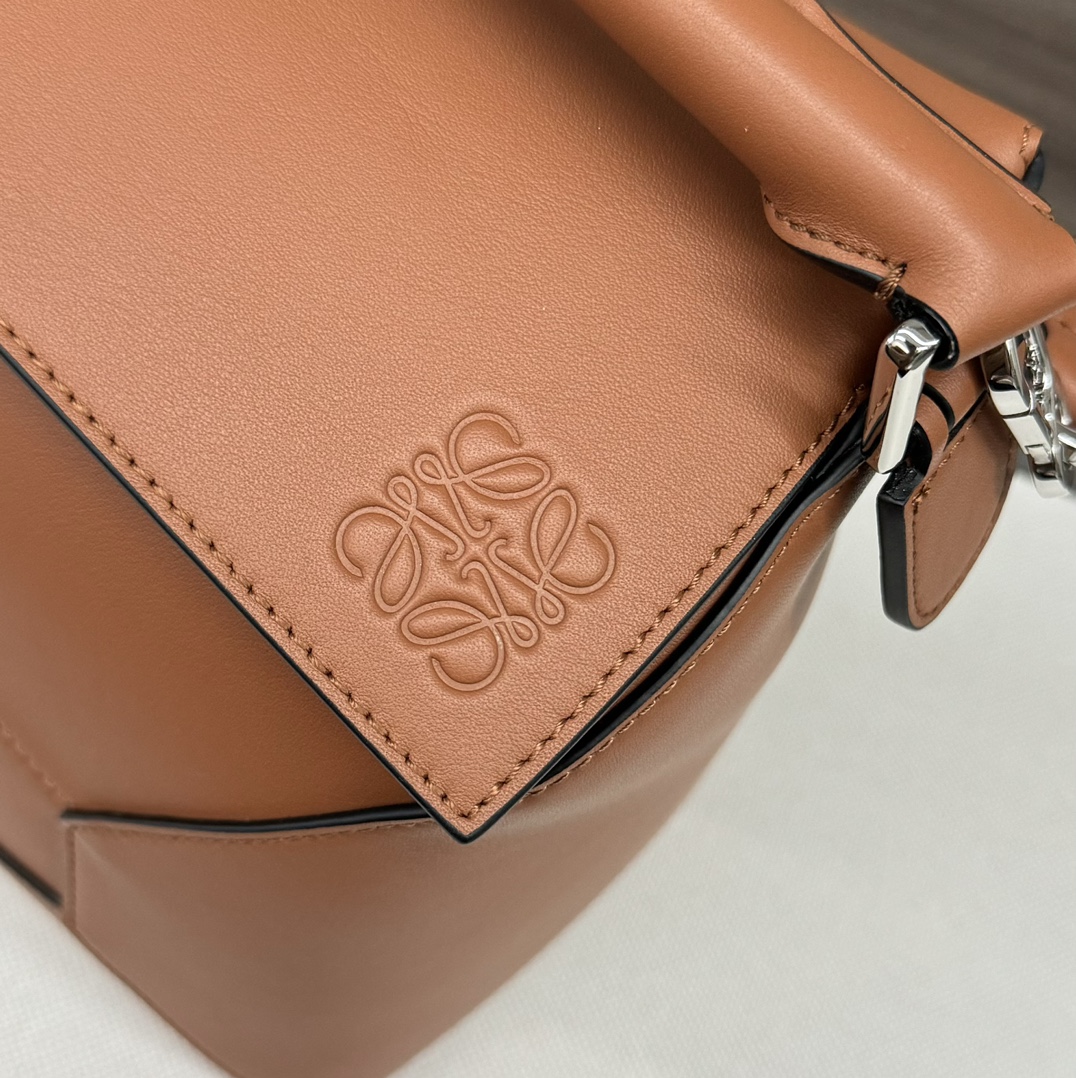 L0ew* puzzle bag-33*14.7*21.5cm